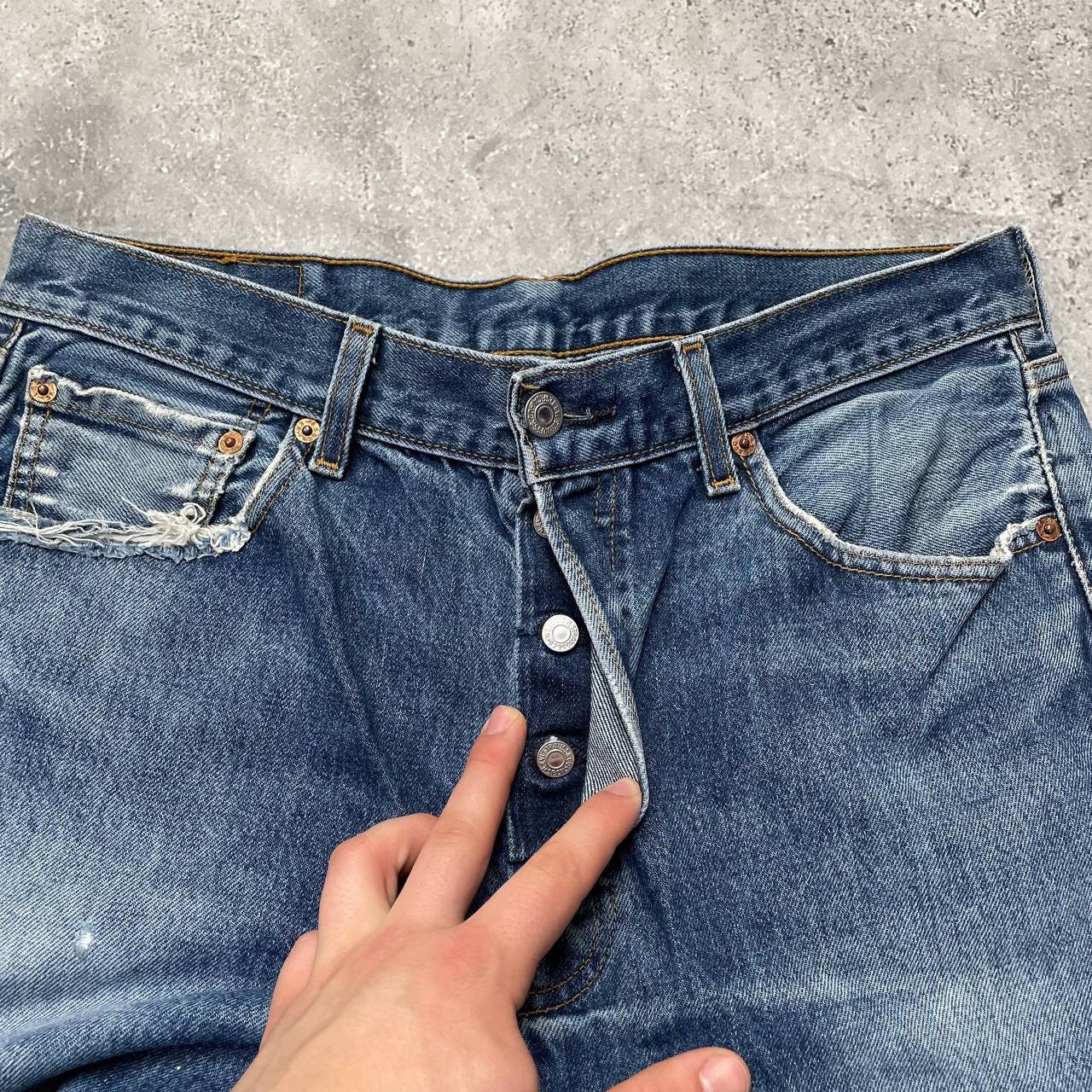 Levi's Vintage 2000s Levis 501 Distressed Jeans Blue Size W34 L32 Size US 34 / EU 50 - 9 Thumbnail