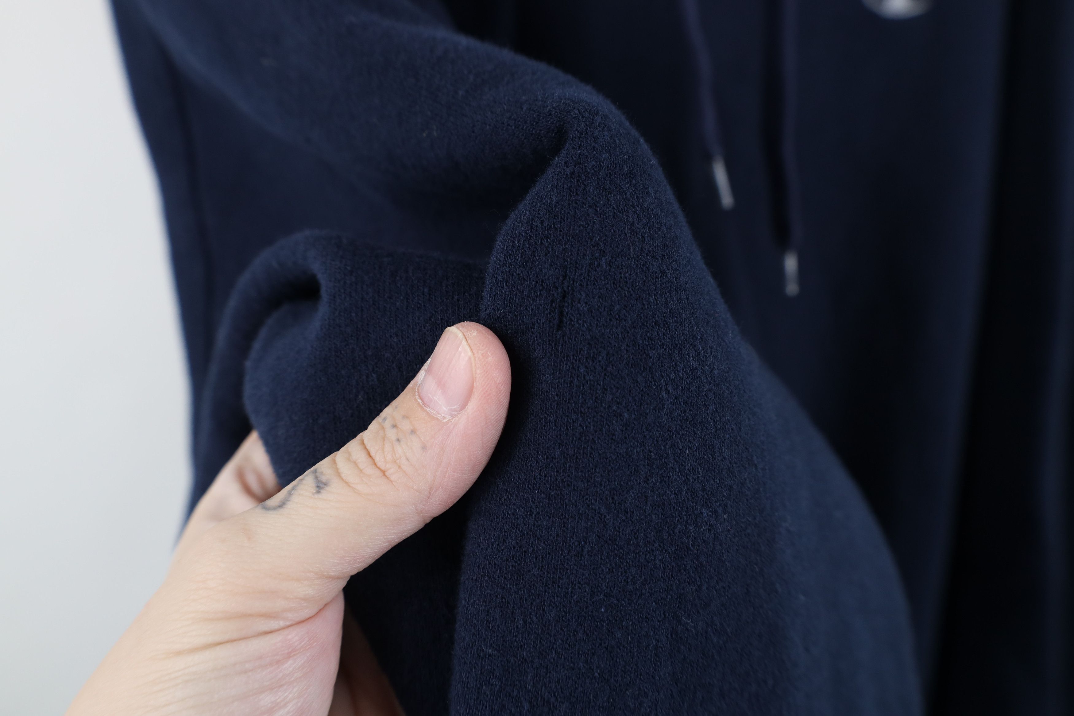 Champion Vintage Champion Heavyweight Hoodie Sweatshirt Navy Blue Size US XL / EU 56 / 4 - 9 Thumbnail