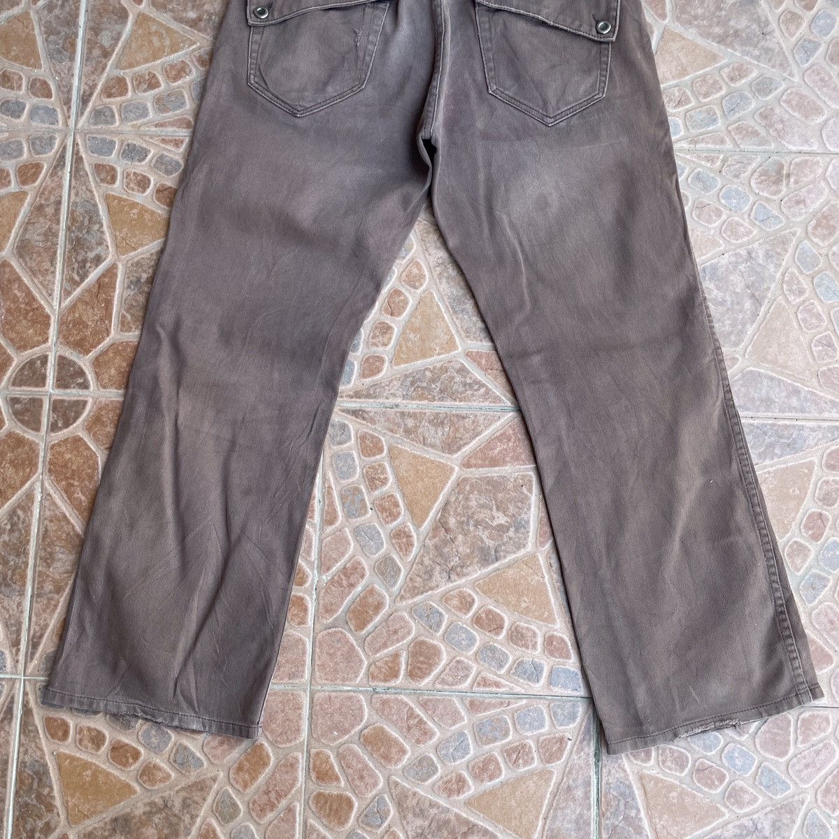 Beams Plus Vintage Beams Corduroy Distressed Casual Pants Size US 32 / EU 48 - 10 Preview
