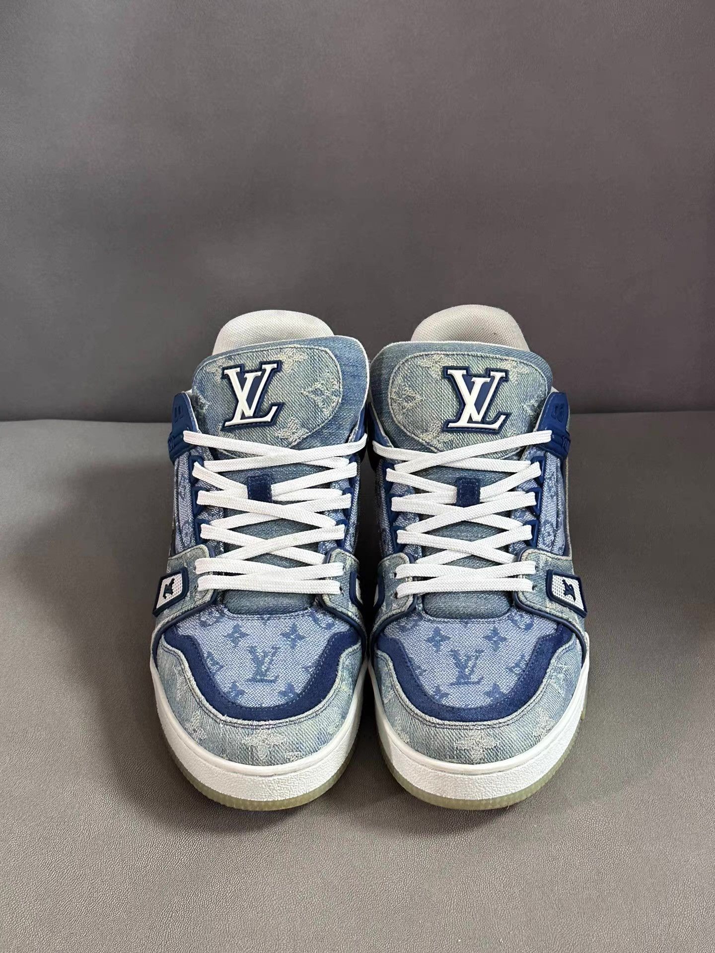 Louis Vuitton Louis Vuitton Trainer Blue Denim Ｑ20 Size US 7.5 / EU 40-41 - 3 Thumbnail