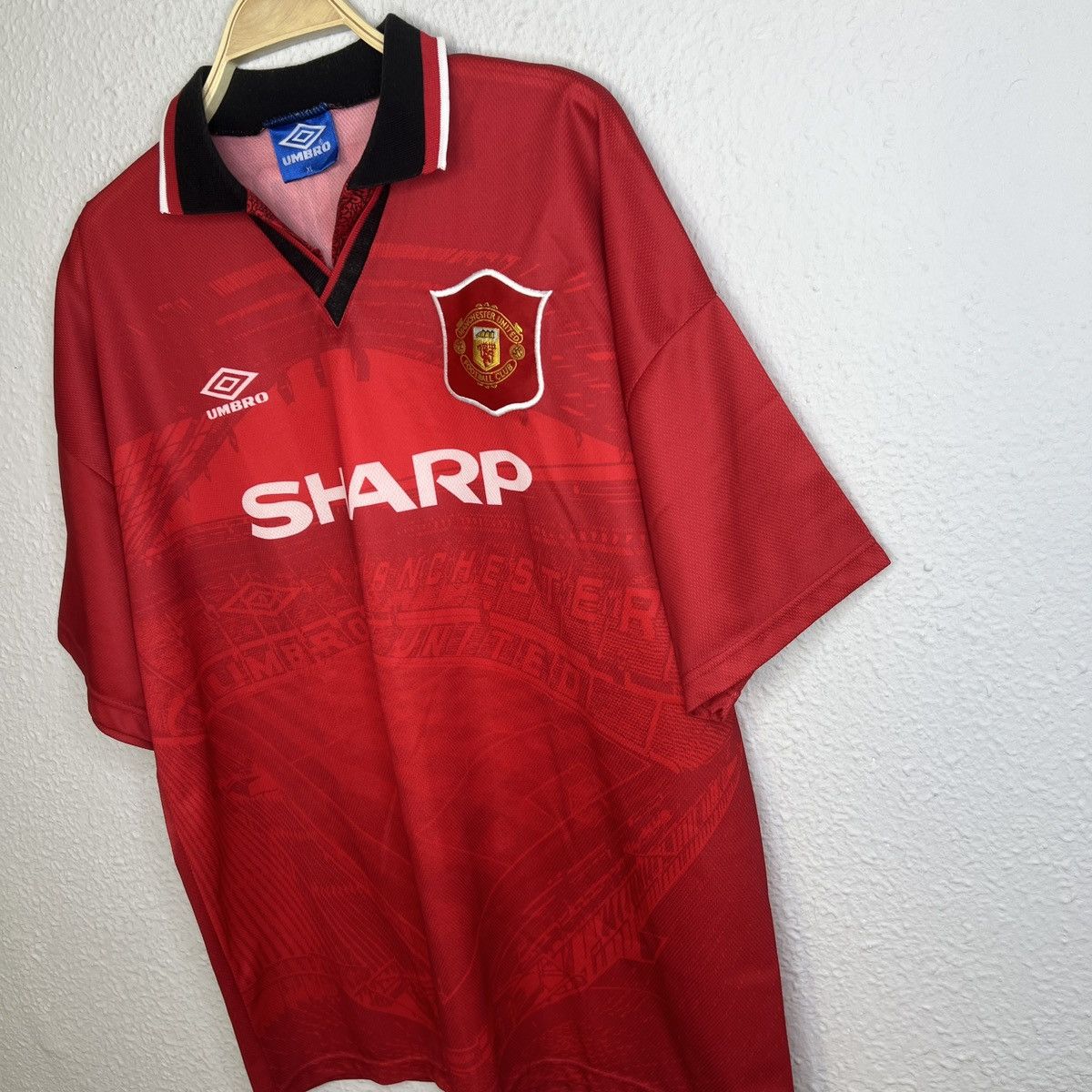 Umbro Manchester United 1994-1995 Umbro Cantona 7 Home Kit Jersey Size US XL / EU 56 / 4 - 4 Thumbnail