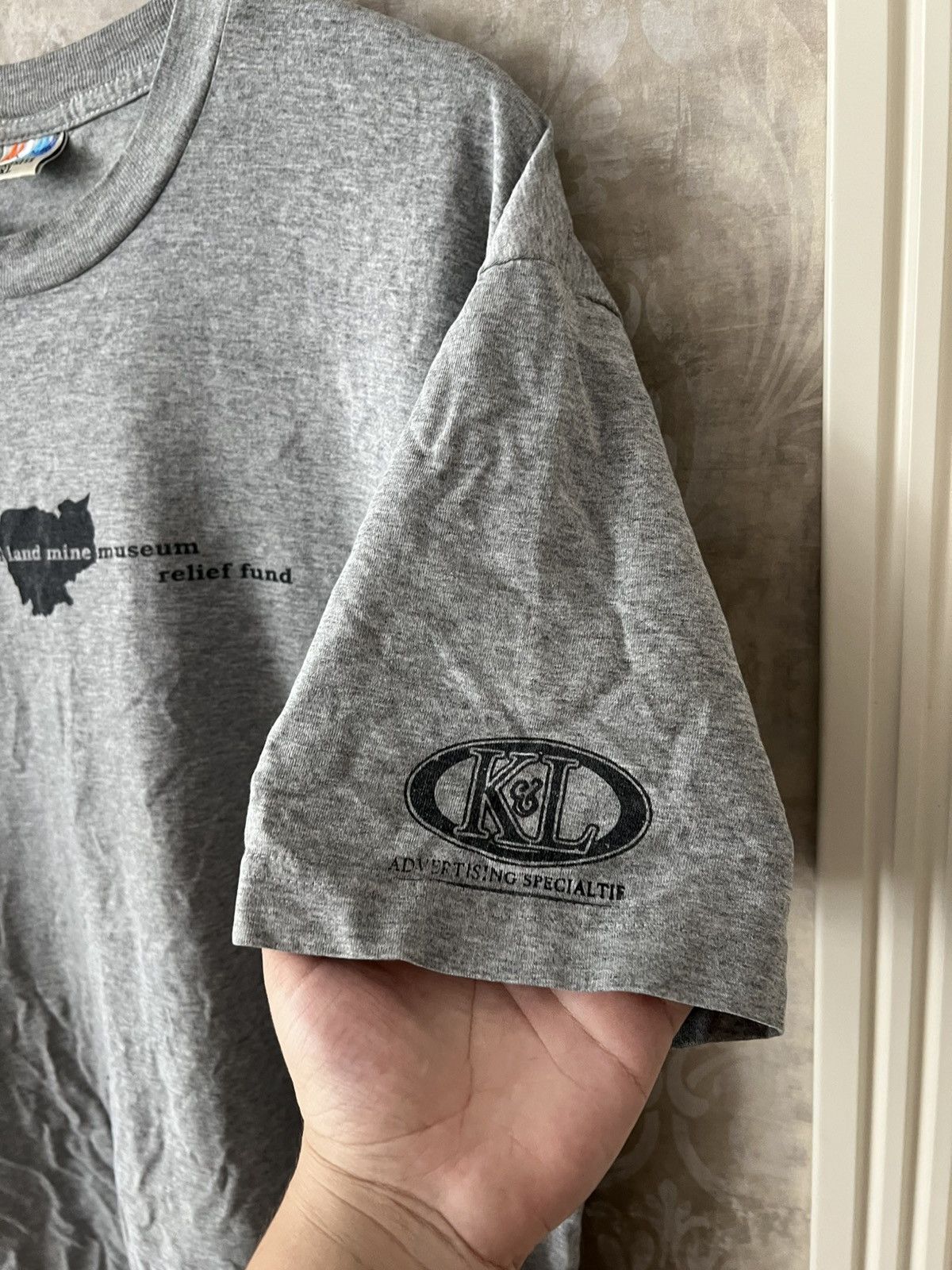 Vintage Vintage 90s Cambodian Landmine Museum Charity T-Shirt Size US XL / EU 56 / 4 - 8 Thumbnail