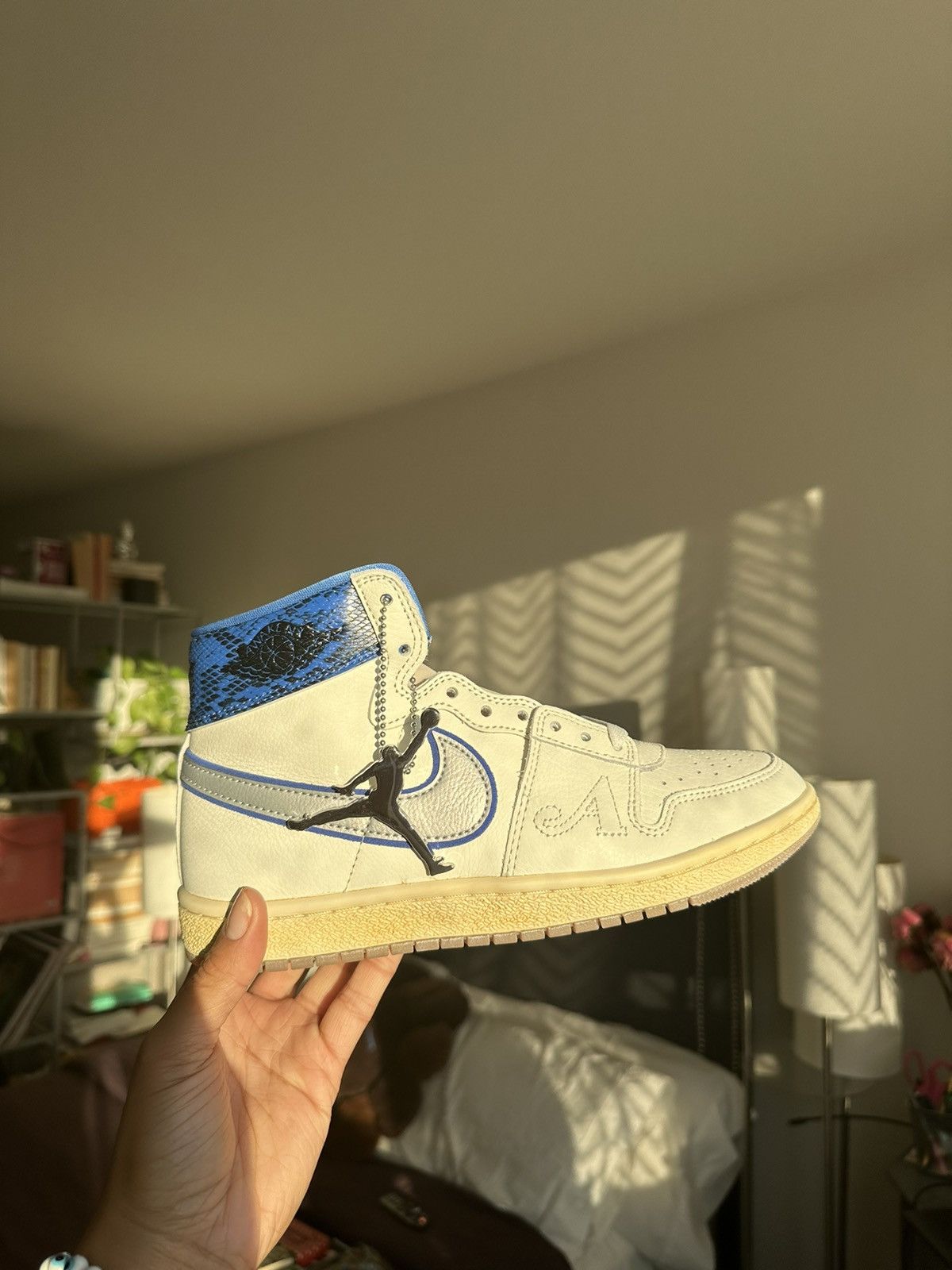 JORDAN AIR SHIP X AWAKE NY - Main Image