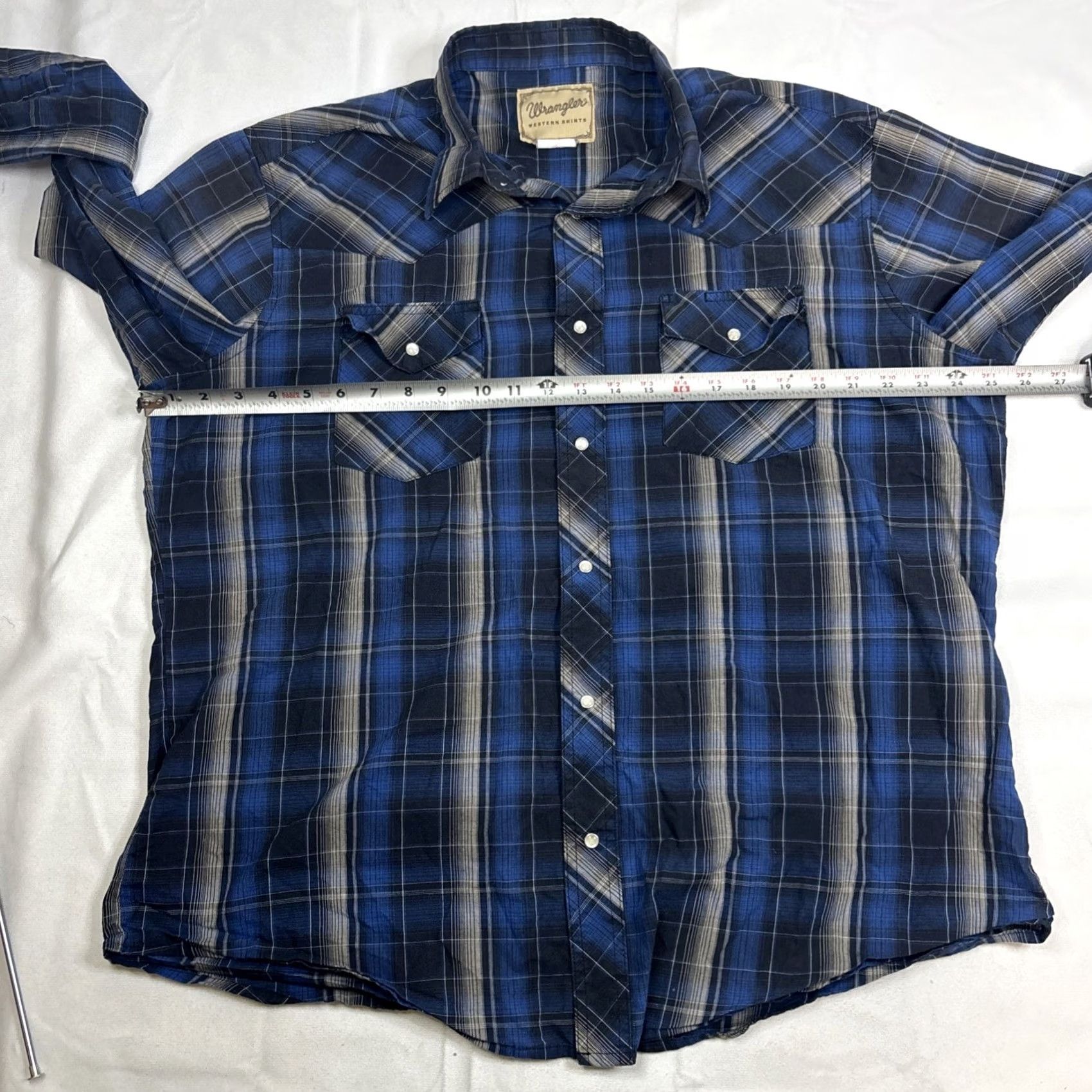 Wrangler Wrangler Shirt Mens XL Blue Black Plaid Pearl Snap Western Long Sleeve Regular Fit Button-Up Shirt Size US XL / EU 56 / 4 - 5 Thumbnail