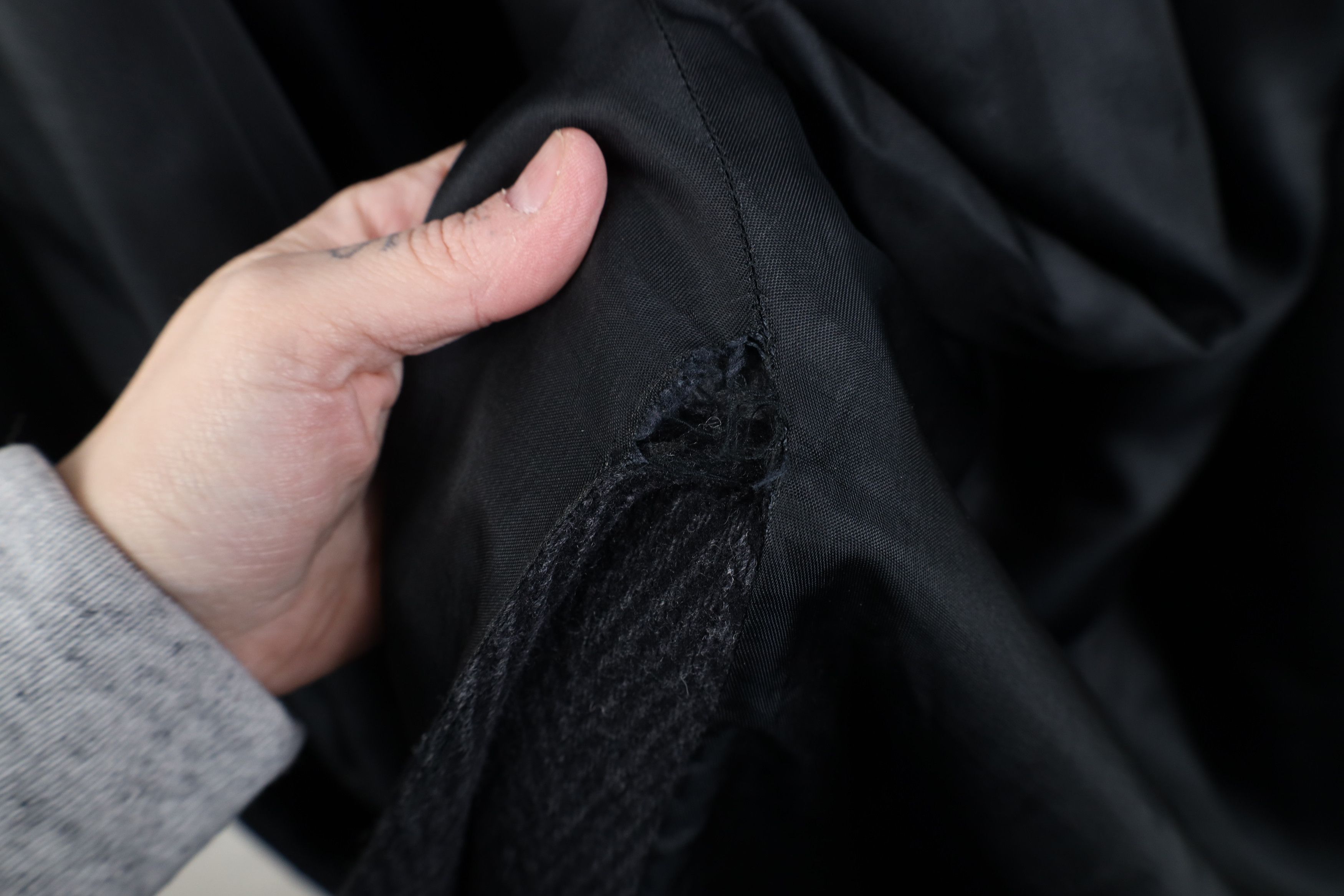 Eddie Bauer Vintage 90s Eddie Bauer Herringbone Overcoat Jacket Black Size US XL / EU 56 / 4 - 12 Thumbnail
