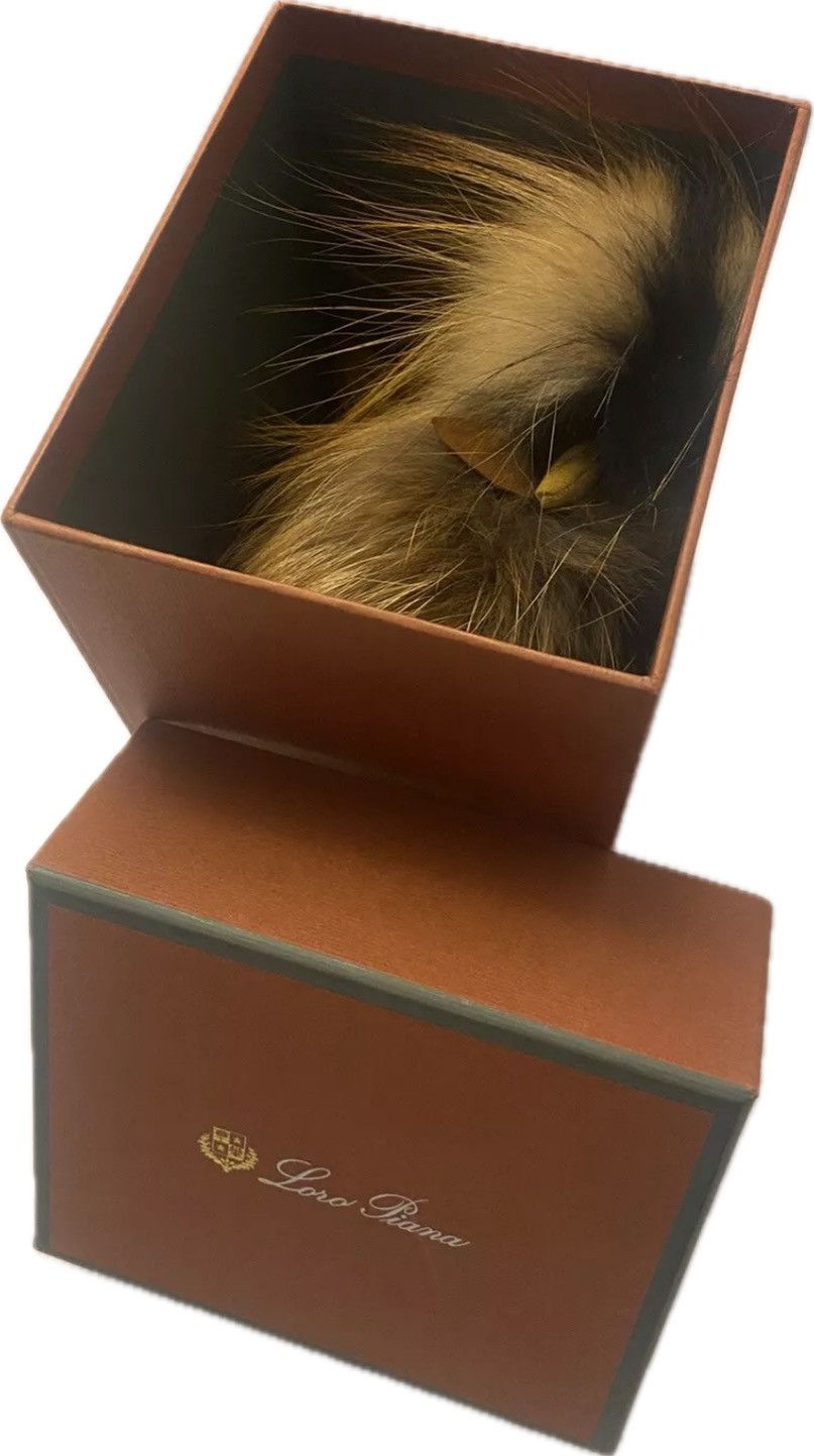 Loro Piana Loro Piana “My Axel ” Fox Fur Keychain or Bag Charm NIB Size ONE SIZE - 9 Thumbnail