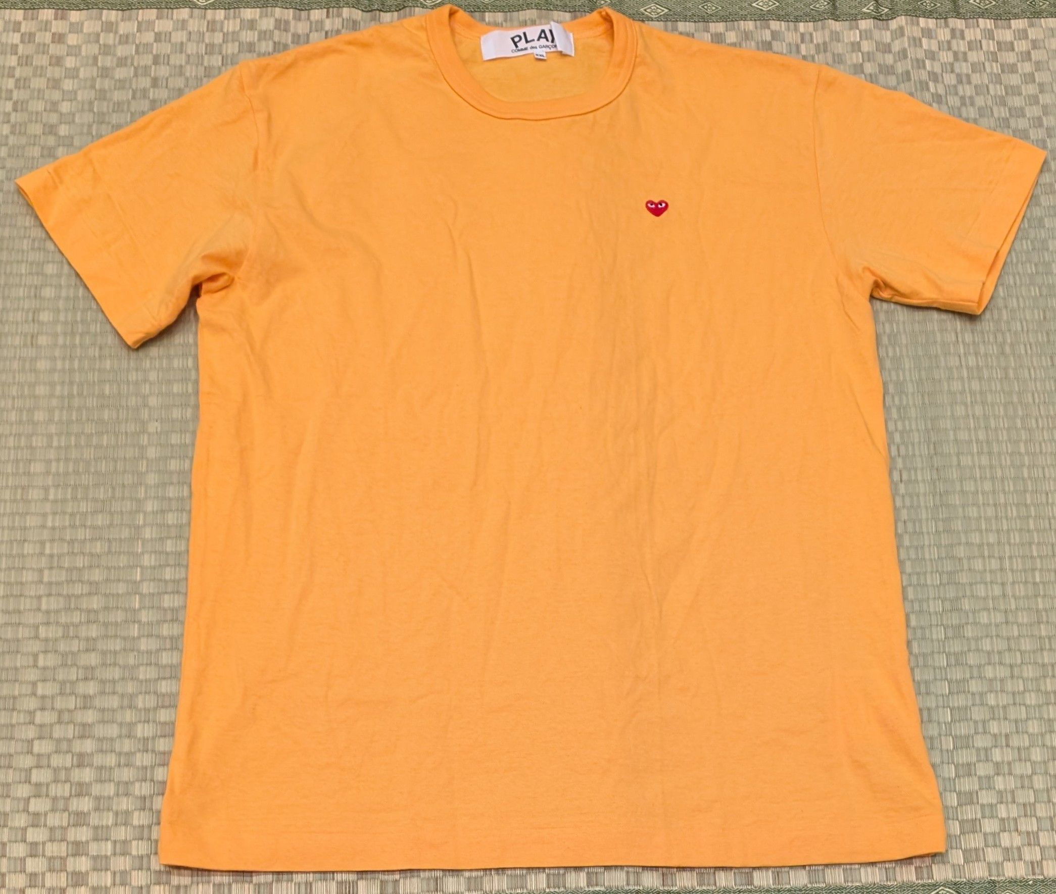 Comme des Garcons PLAY Comme Des Garcons CDG PLAY T-shirt Size XXL (Fits Like US L) Size US XXL / EU 58 / 5 - 1 Thumbnail