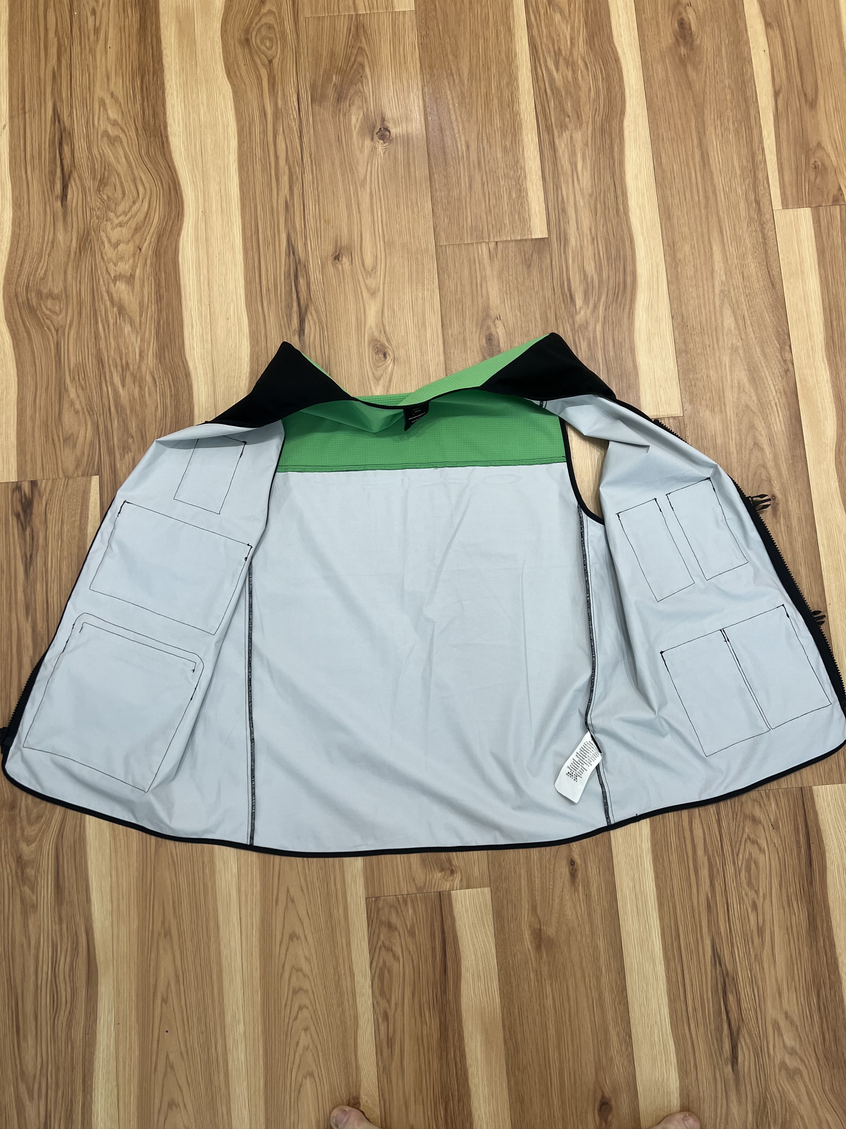 Oakley Oakley - Tactical Utility Vest - Black and Green Size US L / EU 52-54 / 3 - 4 Thumbnail