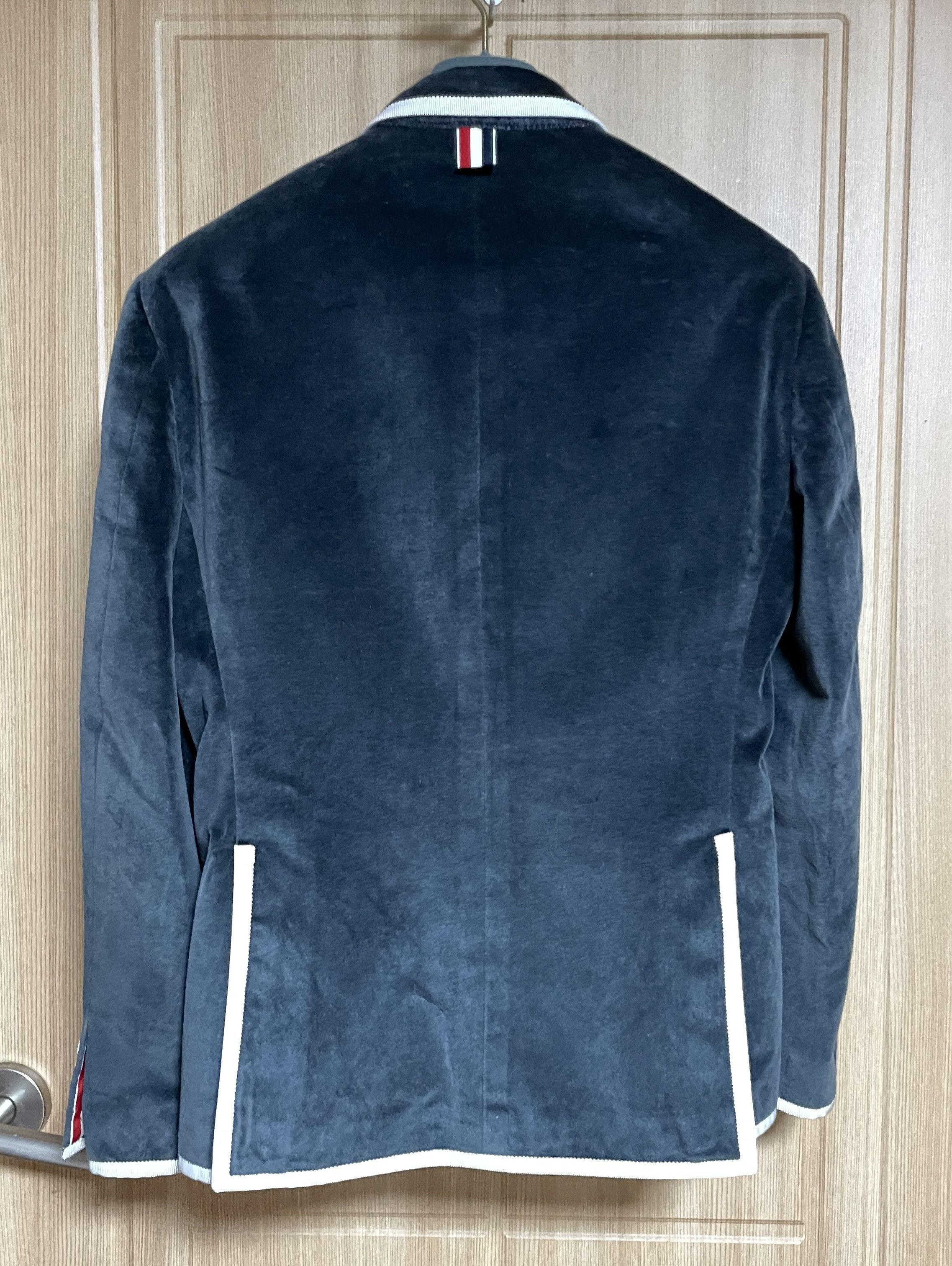 Thom Browne Thom Browne Velvet Piping Black Jacket Size 1 Size 36R - 3 Thumbnail