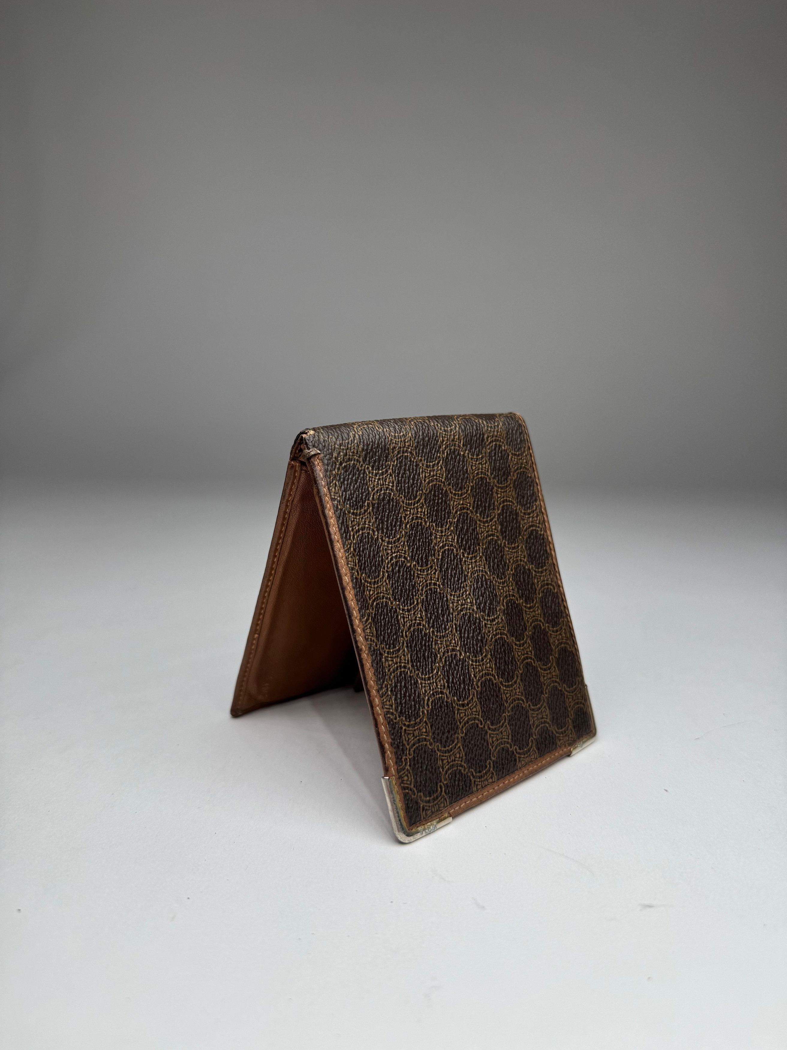 Celine Vintage Paris Leather Monogram Card Holder Brown Size ONE SIZE - 1 Thumbnail