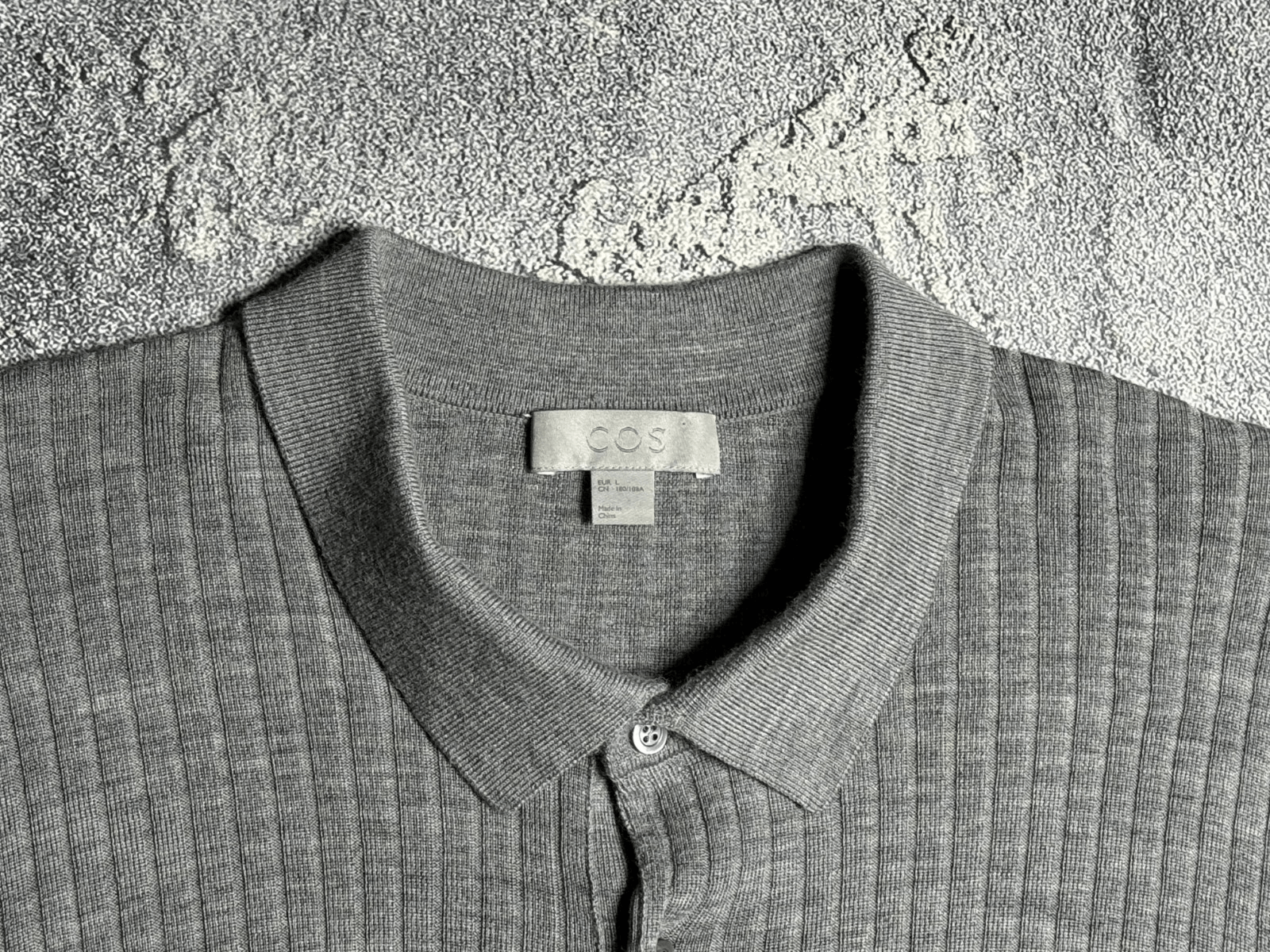 Cos COS men's wool sweater L Size US L / EU 52-54 / 3 - 3 Thumbnail