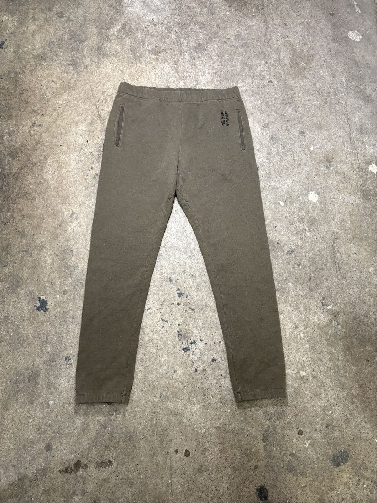 Chrome Hearts CHROME HEARTS DAGGER SWEATPANTS Size US 40 / EU 56 - 1 Thumbnail