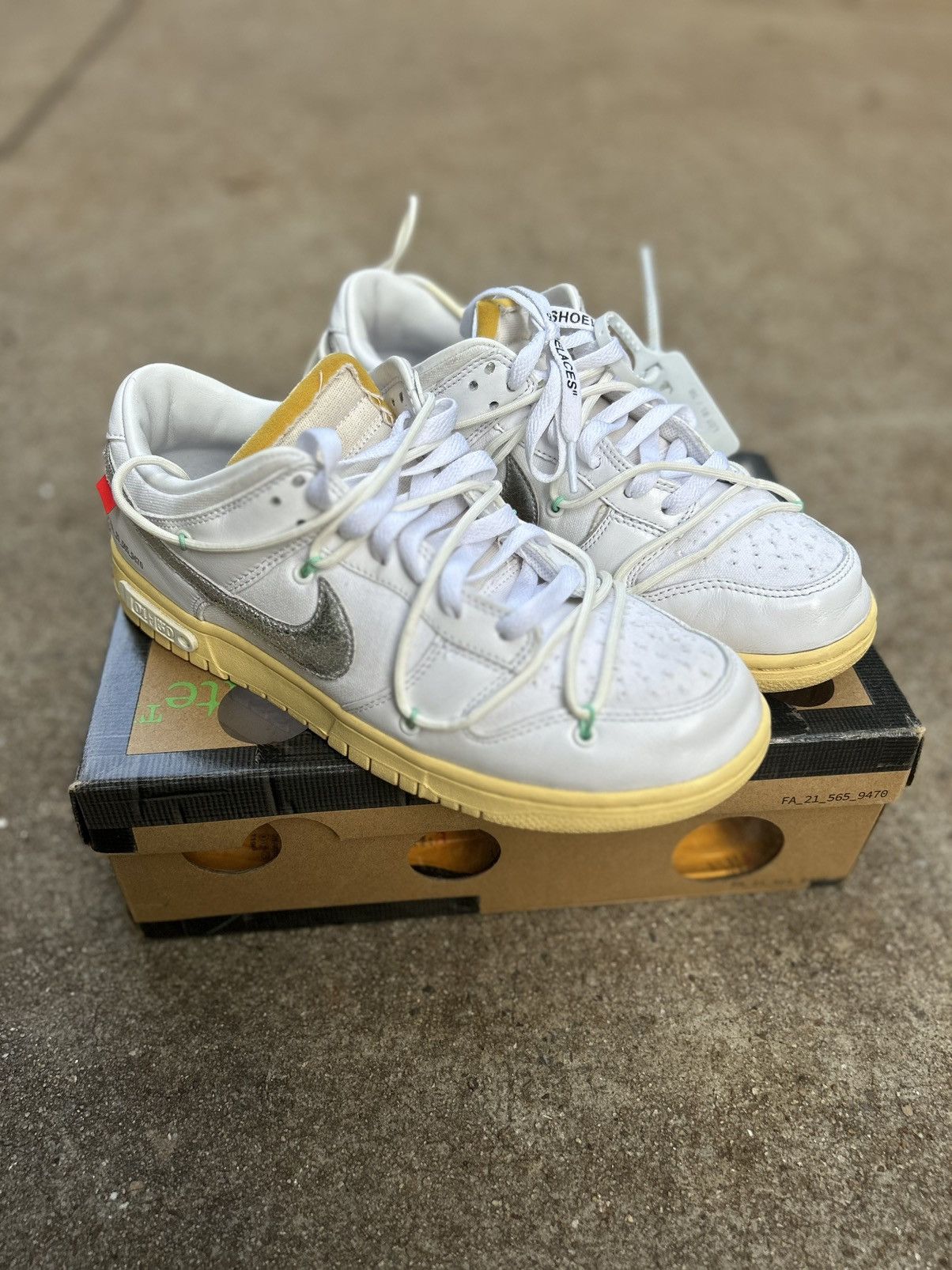 Jordan Brand × Nike × Off-White Off White Dunk low x “Lot 01 of 50” Size US 9 / EU 42 - 1 Thumbnail