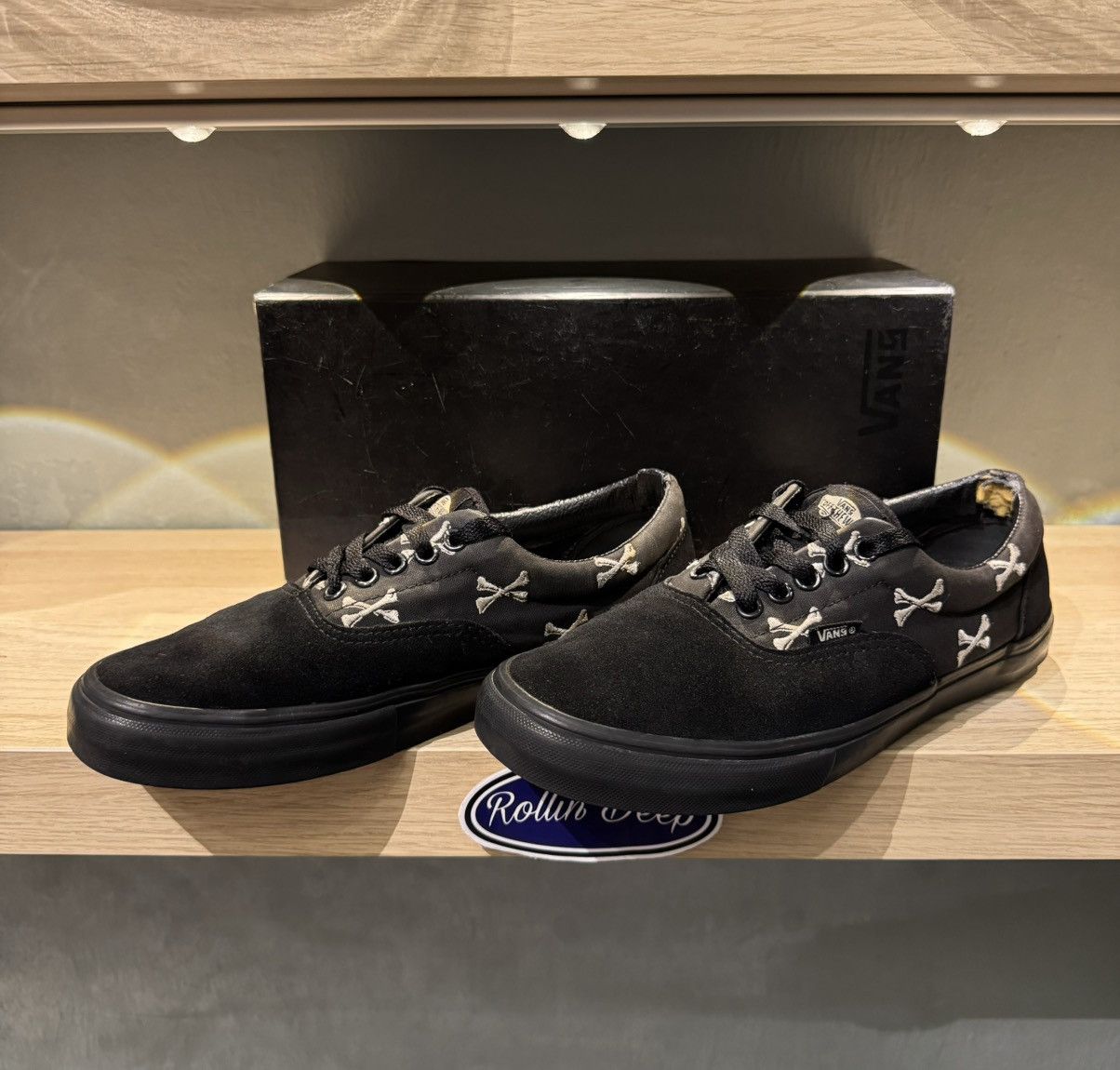 Vans × Wtaps WTAPS Crossbones x Vans Syndicate Era “S” Size US 7.5 / EU 40-41 - 8 Thumbnail