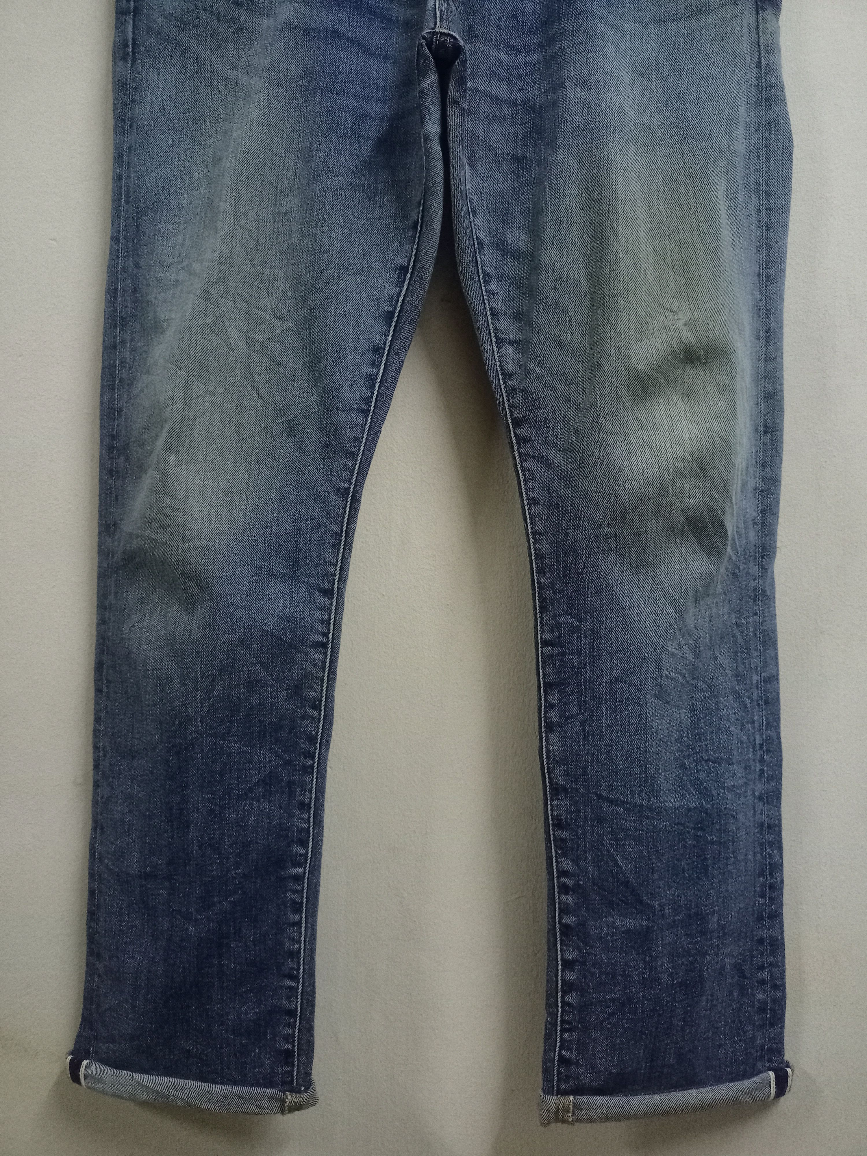 Japanese Brand × Uniqlo Vintage Japanese Uniqlo Blue Wash Distressed Selvedge Jeans Size US 35 - 5 Thumbnail