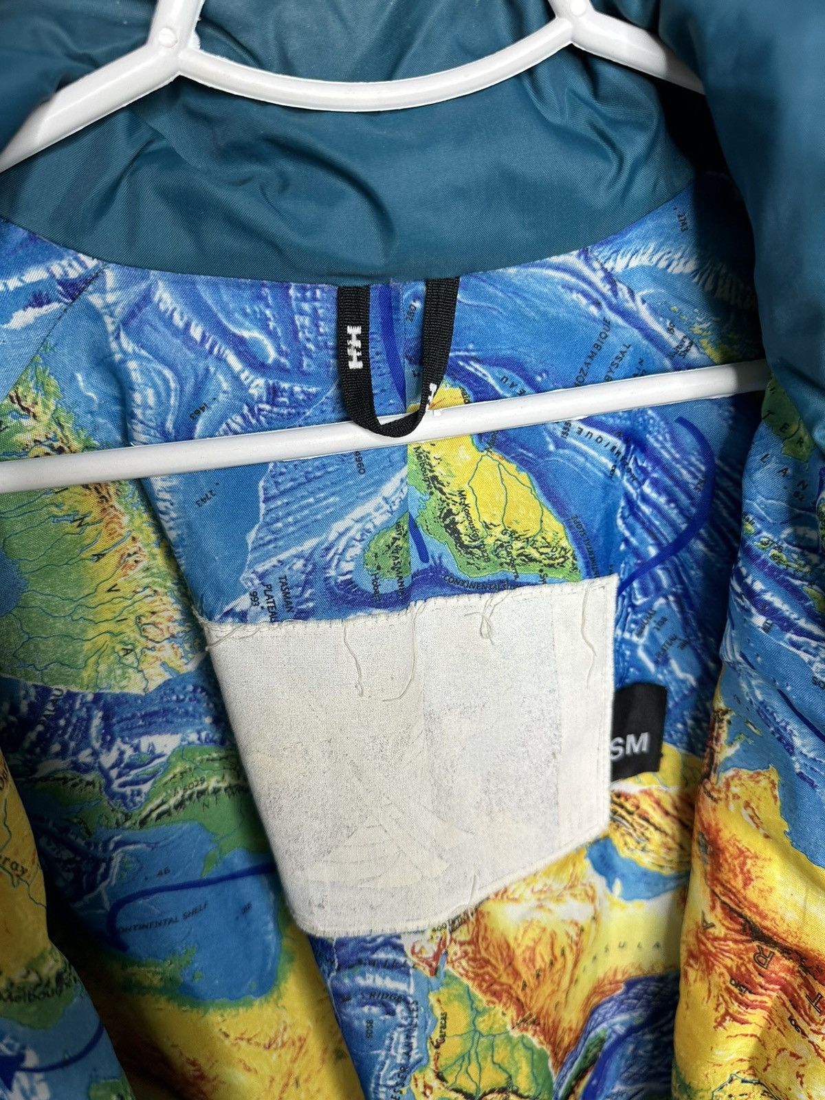 Helly Hansen Helly Hansen Vintage Size US M / EU 48-50 / 2 - 3 Thumbnail