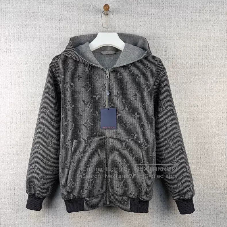 Louis Vuitton Louis Vuitton FALL Reversible Stretch Logo Jersey Hooded W Size US S / EU 44-46 / 1 - 1 Thumbnail