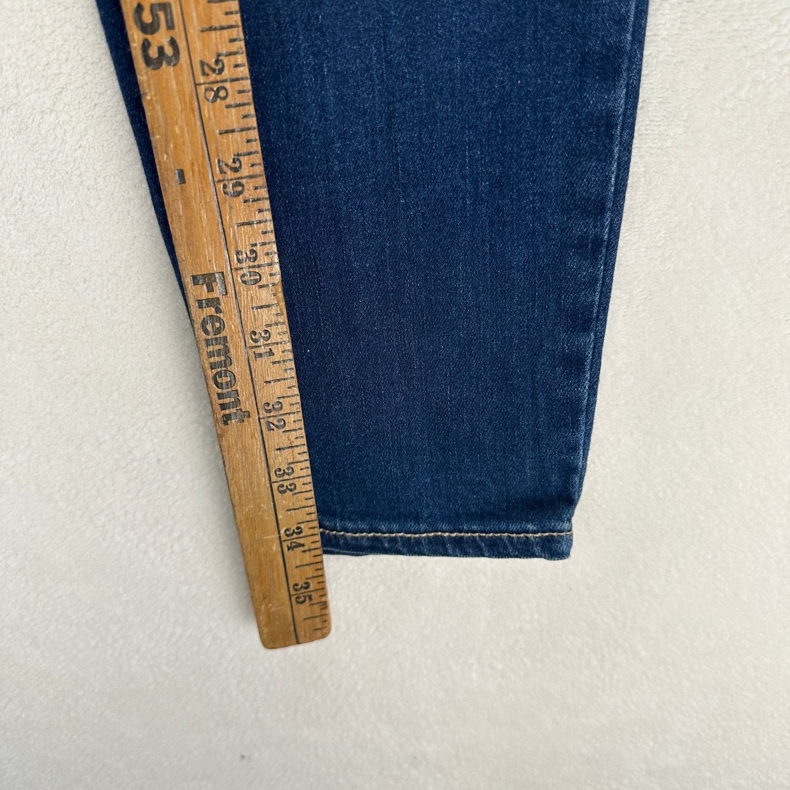 Armani Exchange ARMANI EXCHANGE J01 WOMEN'S 25S SUPER SKINNY JEANS MEDIUM WA Size 25" / US 0 / IT 36 - 4 Thumbnail