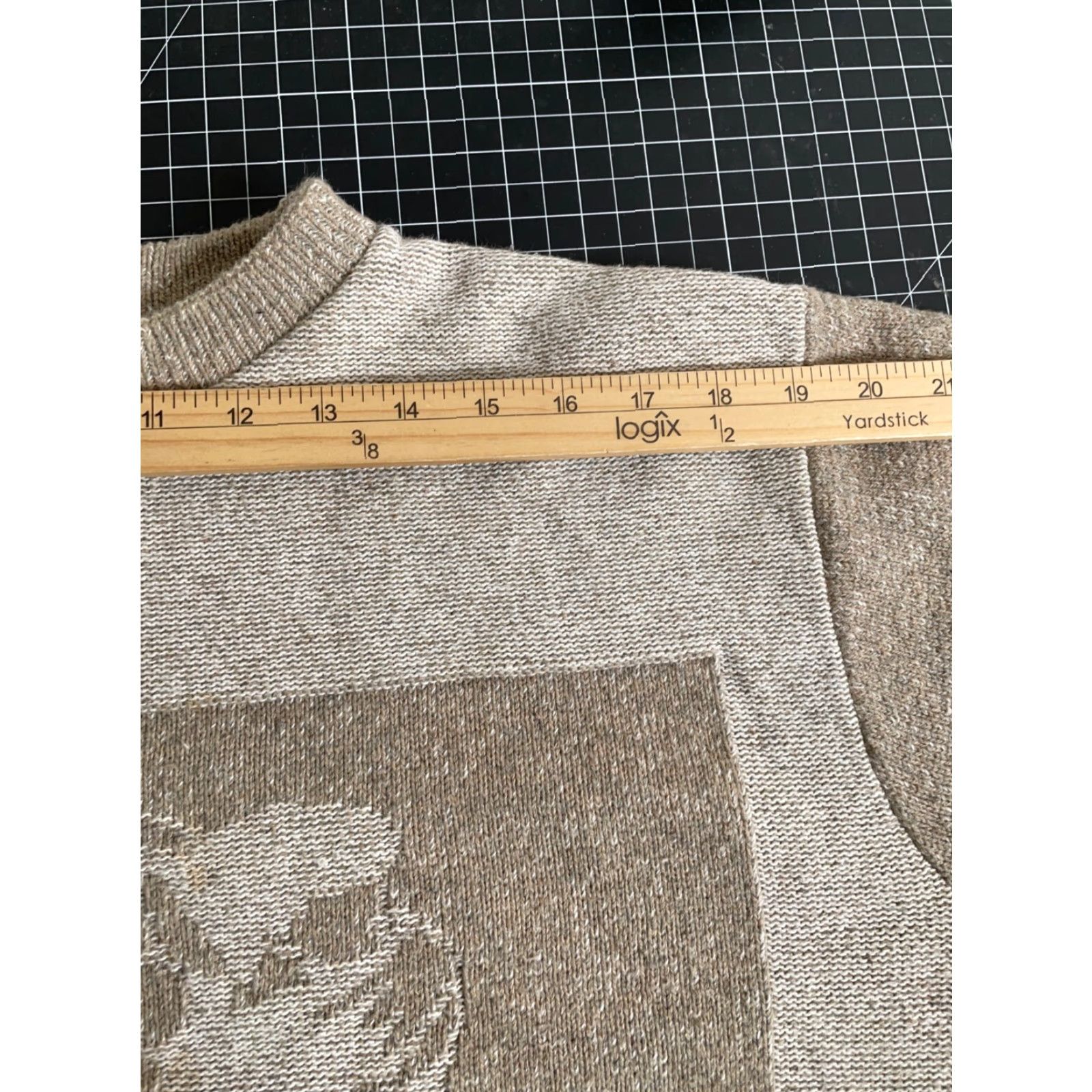 Haggar VINTAGE Haggar Tour Golf Motif Sweater Adult Large Beige Heavyweight Knit Pullover Crew Neck Mens Regular 90s Size US L / EU 52-54 / 3 - 7 Thumbnail