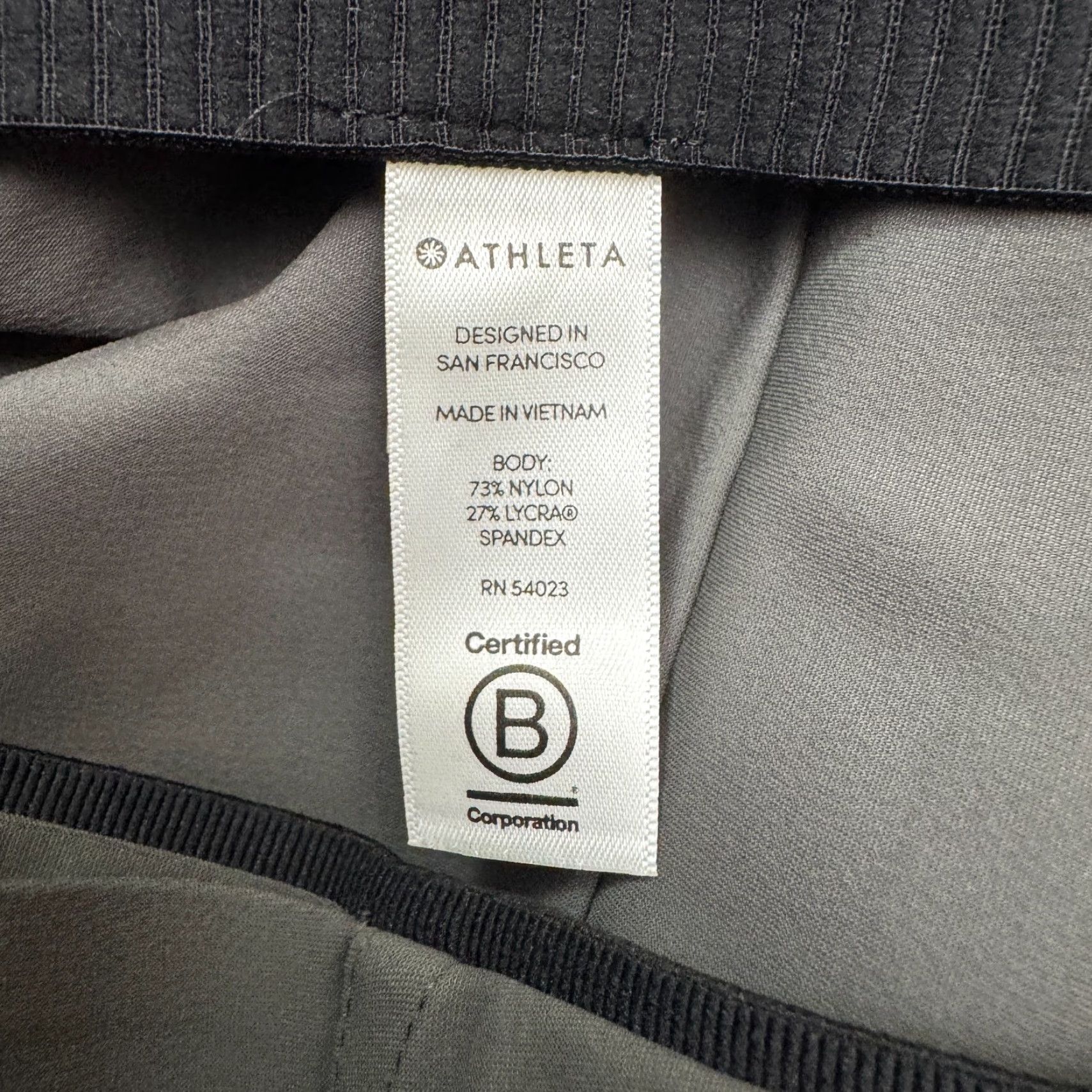 Athleta Athleta Pants Wide-Leg Womens Small Gray High Rise Pull On Inseam 26 in 28 in Nylon Microfiber Regular Squared? Size 28" / US 6 / IT 42 - 7 Thumbnail