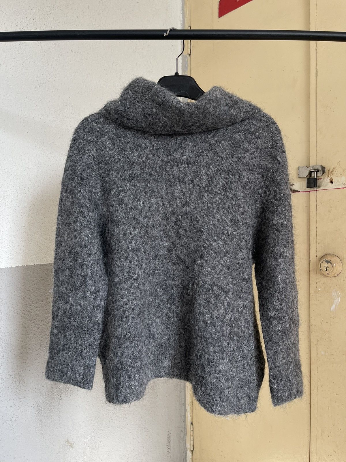 Japanese Brand Plantation Mohair High Neck Sweater Boxy Issey Miyake Size M / US 6-8 / IT 42-44 - 1 Thumbnail