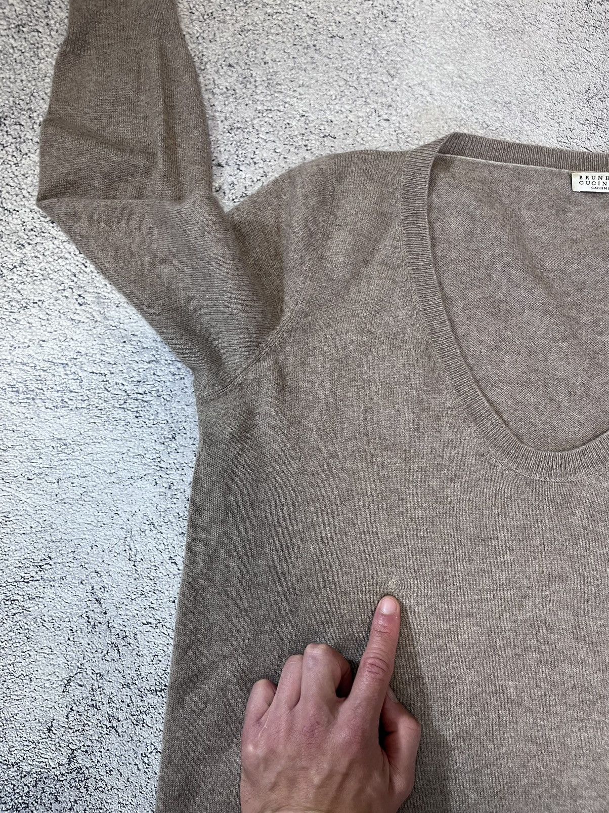Brunello Cucinelli Brunello Cucinelli Cashmere Sweater V-neck Jumper RRP900$ Size L / US 10 / IT 46 - 13 Thumbnail