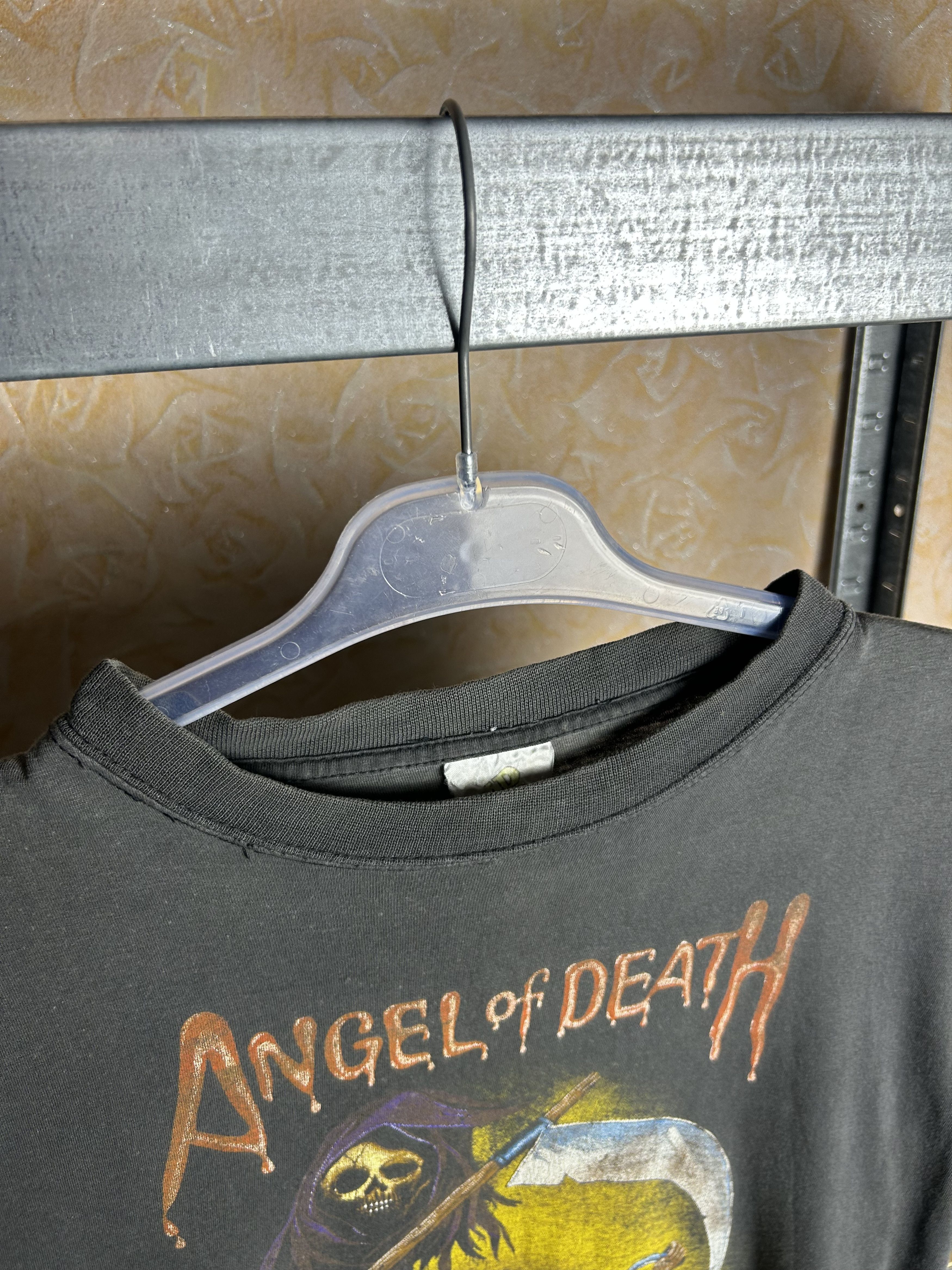 Vintage Vintage 90s Angel of Death Zip It London Graphic Art T-shirt Size US L / EU 52-54 / 3 - 4 Thumbnail