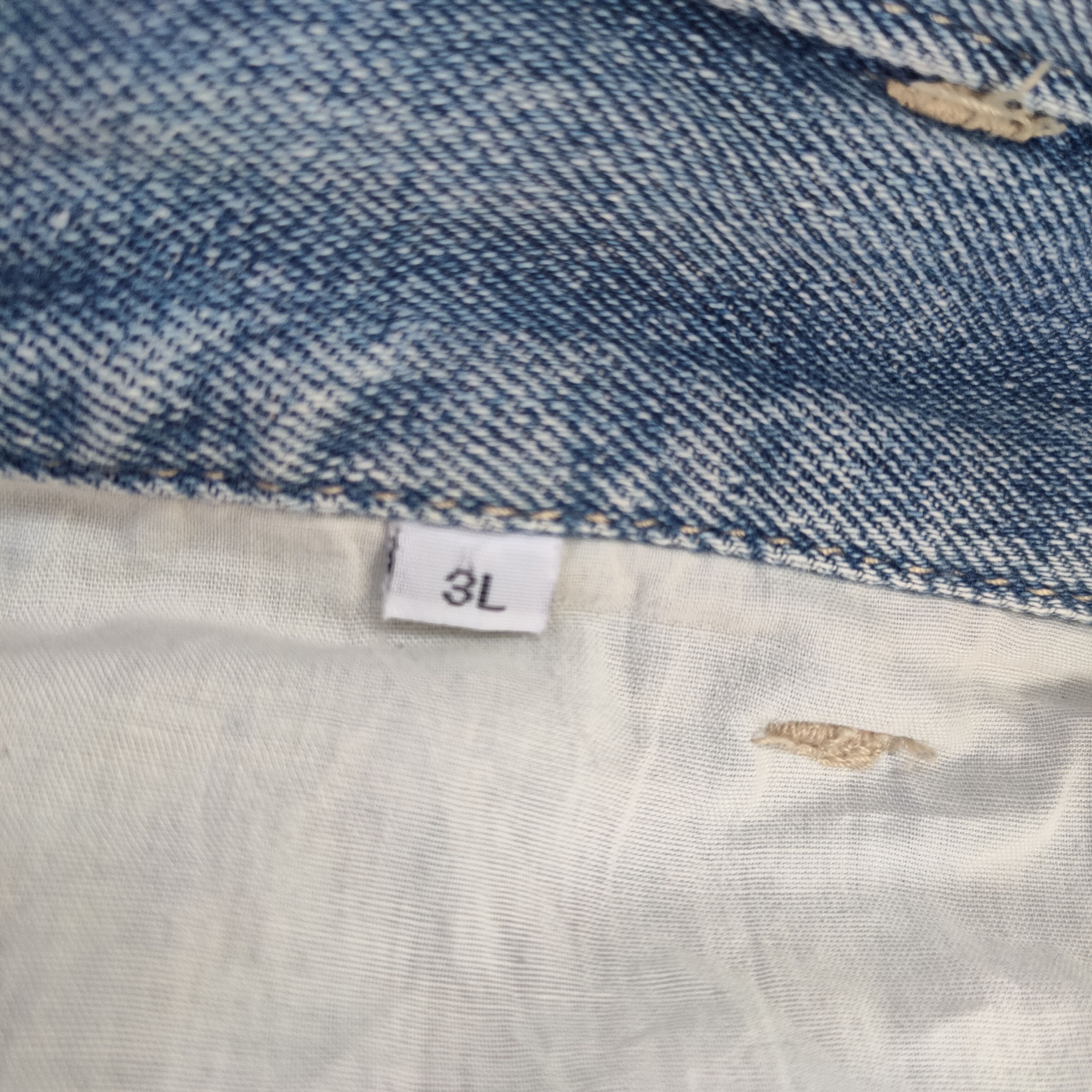 Japanese Brand × Jean × Seditionaries VINTAGE AND IT FLY BUTTON FADED JEANS DENIM PANTS Size US 36 / EU 52 - 13 Thumbnail