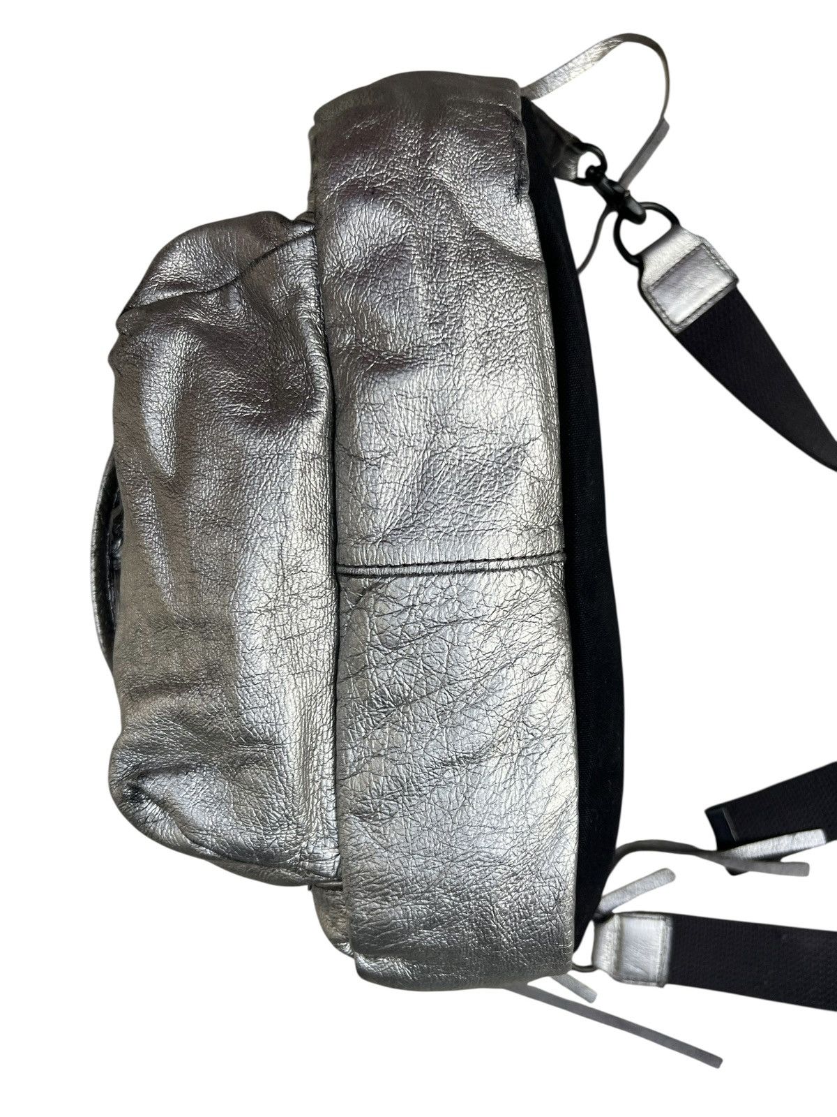 Leather Azzu Label Nasimo Japan Patina Blistered Leather Cargo Bag Size ONE SIZE - 17 Thumbnail