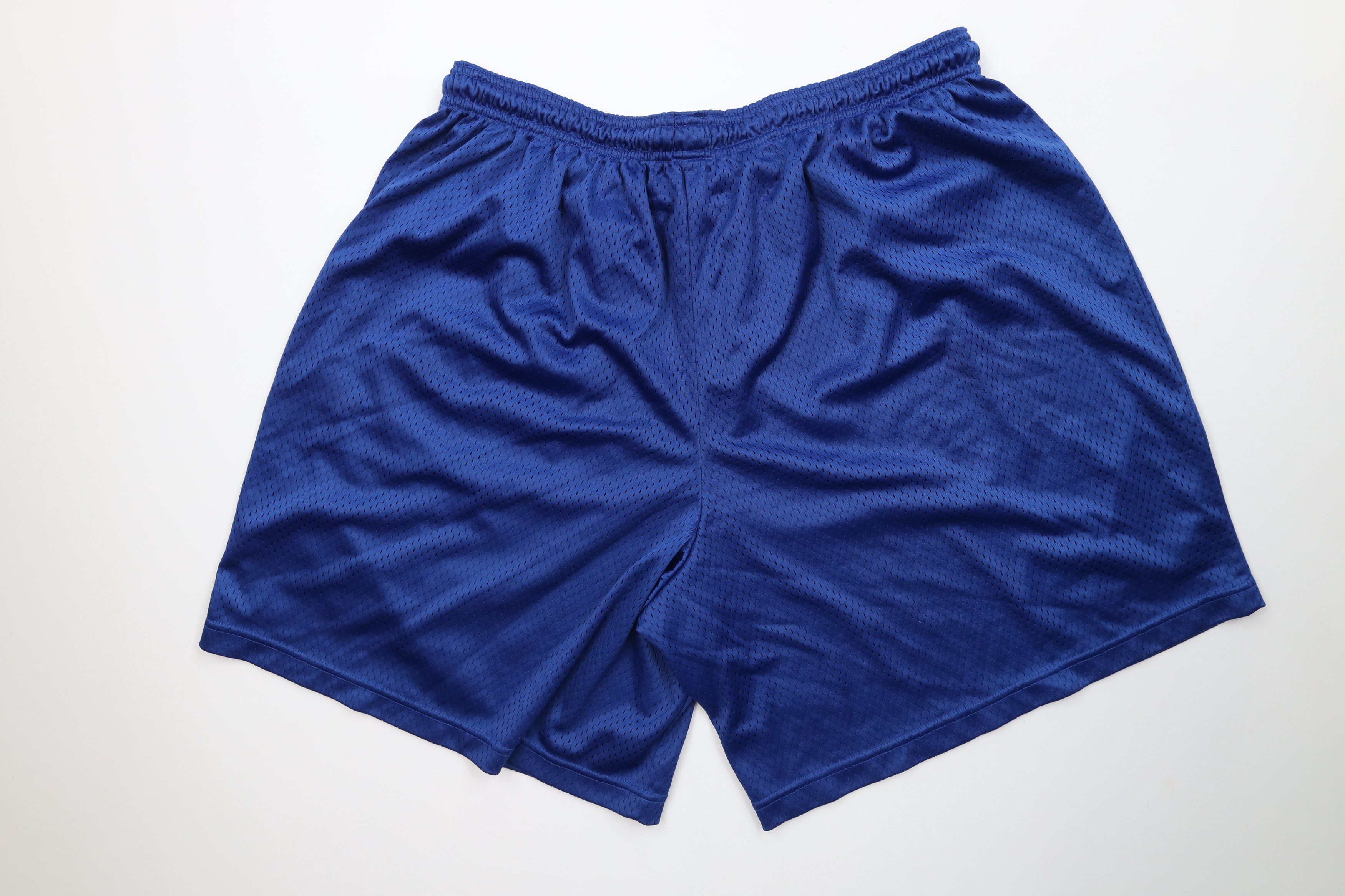 Champion Vintage Y2K Champion Logo Above Knee Mesh Shorts Royal Blue Size 38" / US 16 / IT 52 - 8 Thumbnail