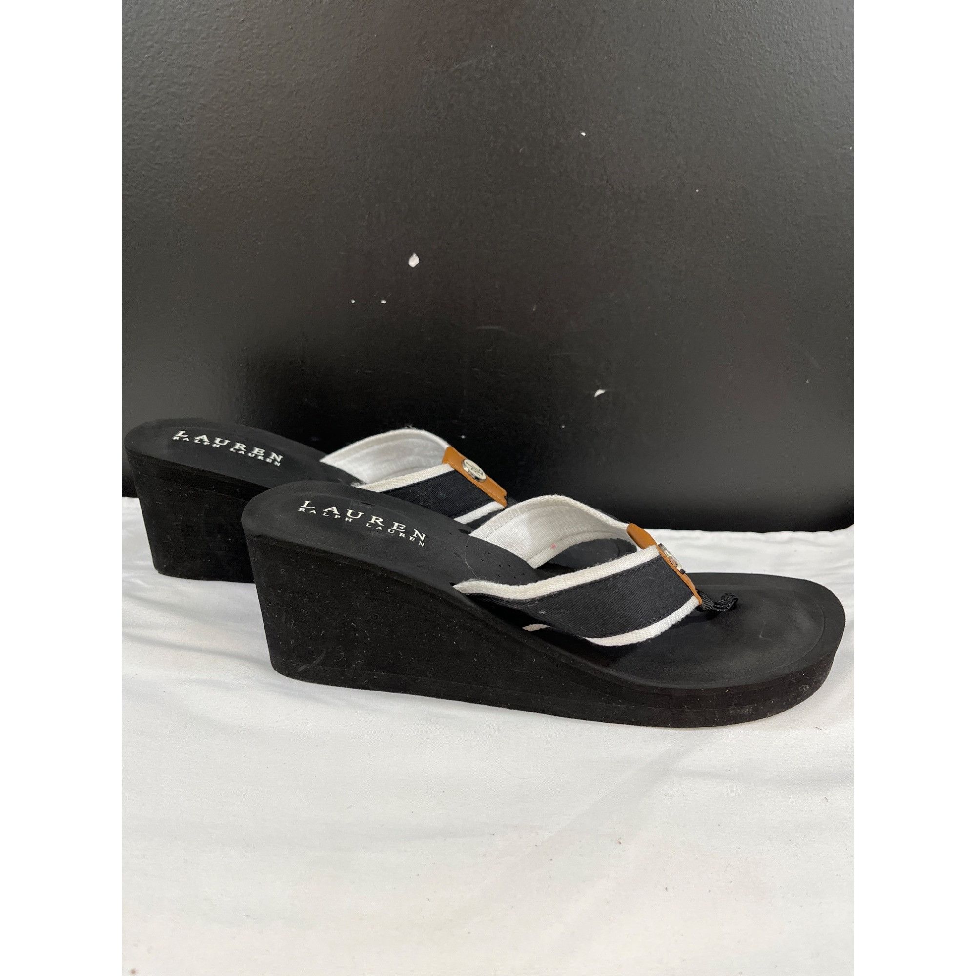 Lauren Ralph Lauren Lauren Ralph Lauren Jane Women's Black Sandals Size 10B SKU Size US 10 / IT 40 - 2 Thumbnail