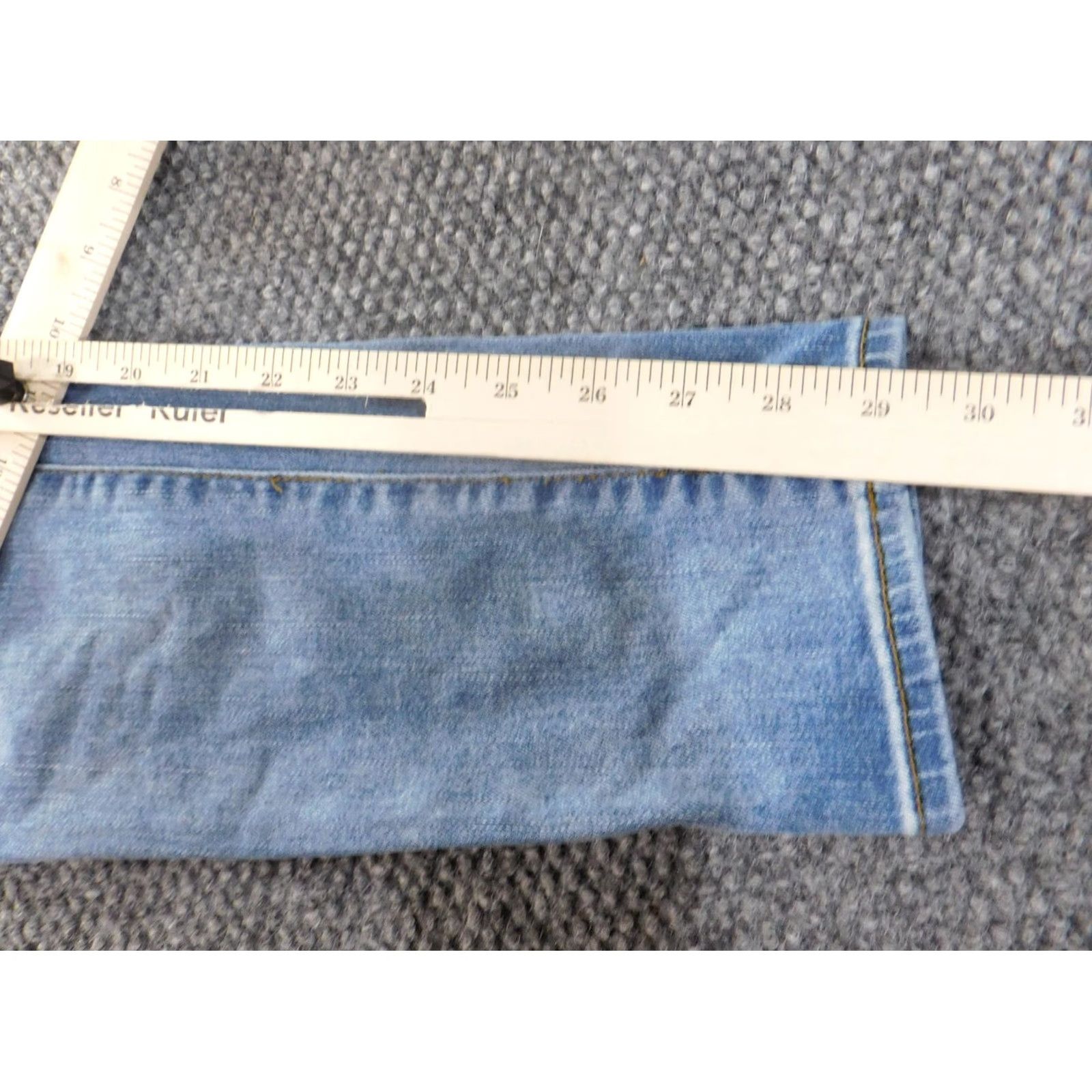 Vintage Chicos Jeans 0.5 Blue Distressed Jegging Platinum Womens Light Stretch Jeans 30 Inseam Regular Rise Mid Inseam 30 Womens Size 25" / US 0 / IT 36 - 7 Thumbnail