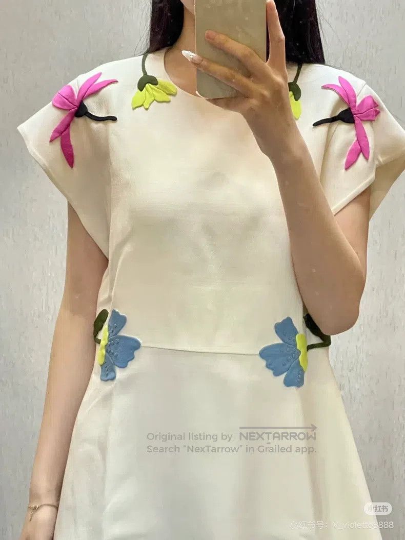 Valentino Valentino Three-dimensional floral dress Size M / US 6-8 / IT 42-44 - 9 Thumbnail