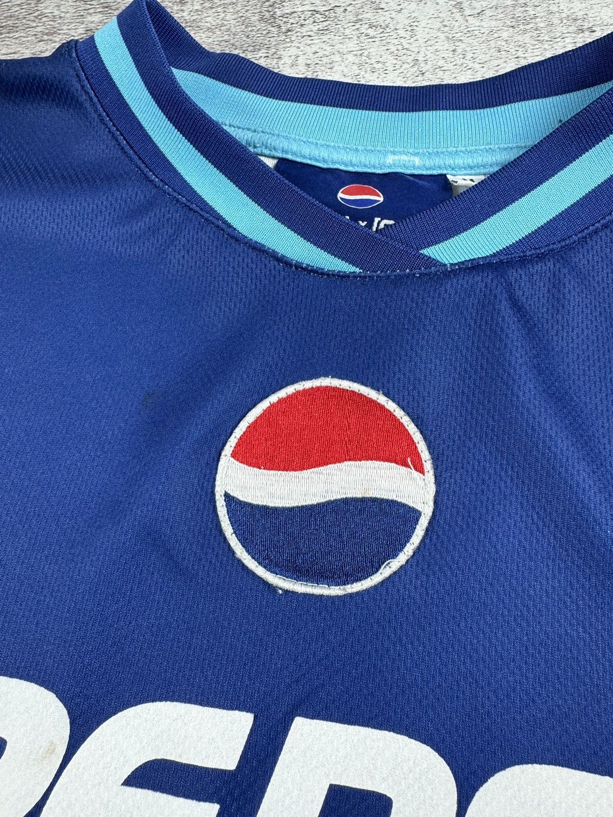 Pepsi RARE Pepsi X AOF Art Of Football 90S Jersey Y2K T Shirt Tee Size US M / EU 48-50 / 2 - 14 Thumbnail