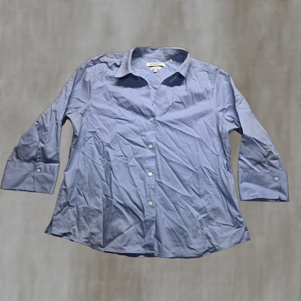 Vintage Foxcroft Shirt Women's XL Button Up Blue Solid Long Sleeve Collared Business Casual Size XL / US 12-14 / IT 48-50 - 1 Thumbnail