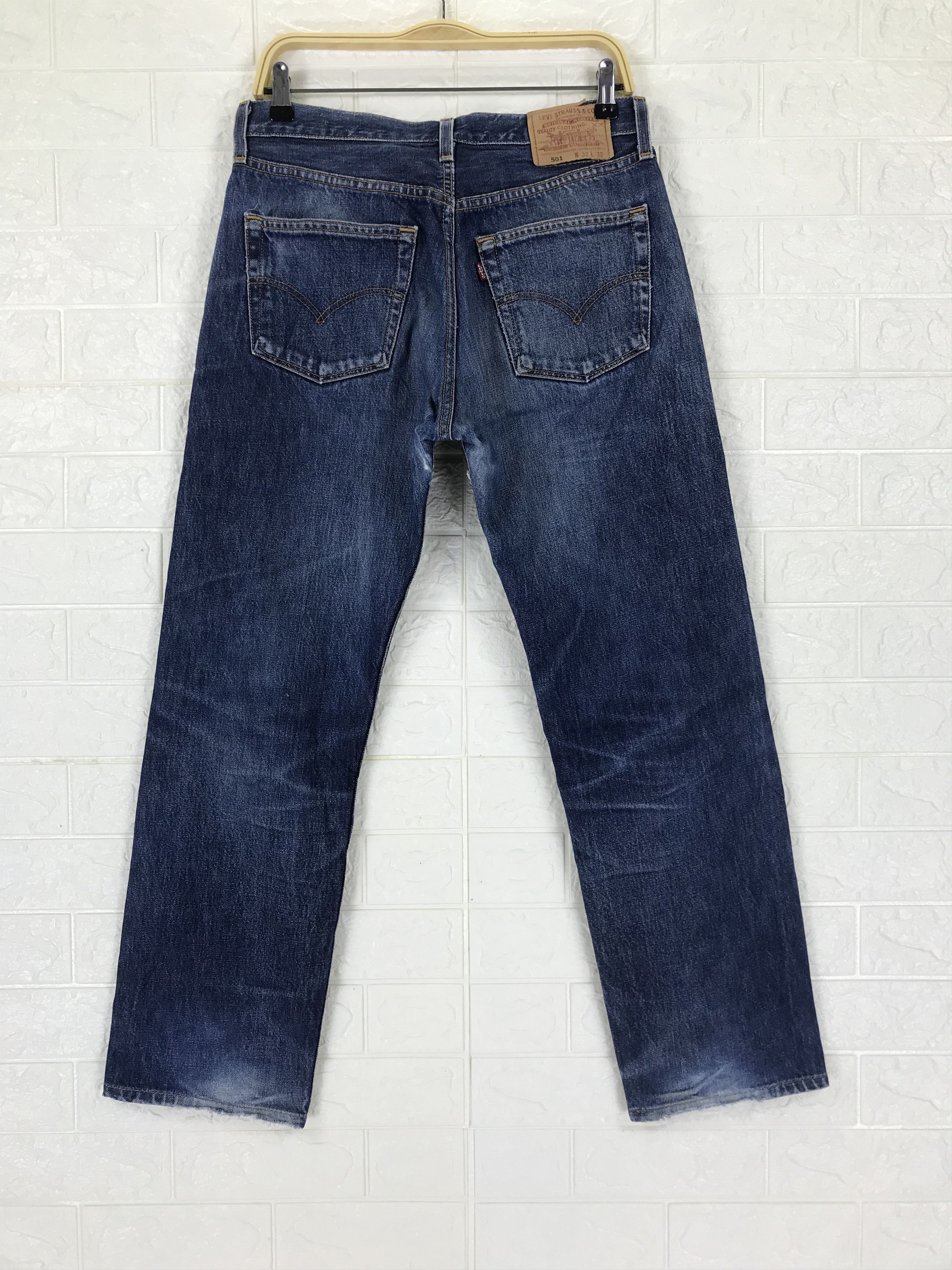 Levi's Vintage Levi's 501 Stone Wash Jeans Size US 31 - 5 Thumbnail
