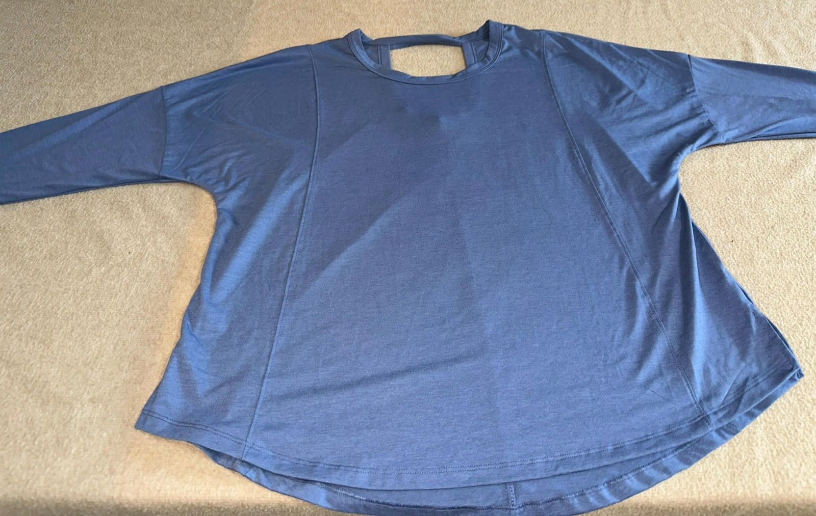 Designer Long Sleeve Athletic Shirt – Size L, UV Protection Size L / US 10 / IT 46 - 4 Thumbnail