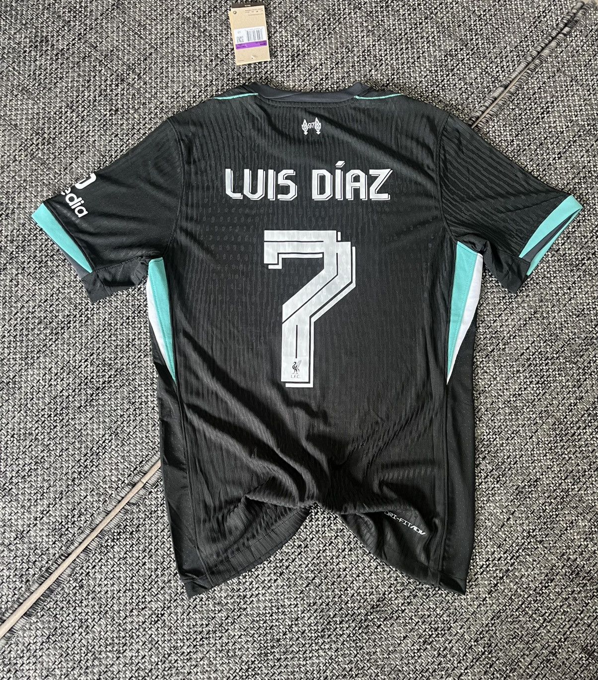 Nike LIVERPOOL AWAY KIT 24/25 Size US XXL / EU 58 / 5 - 2 Thumbnail