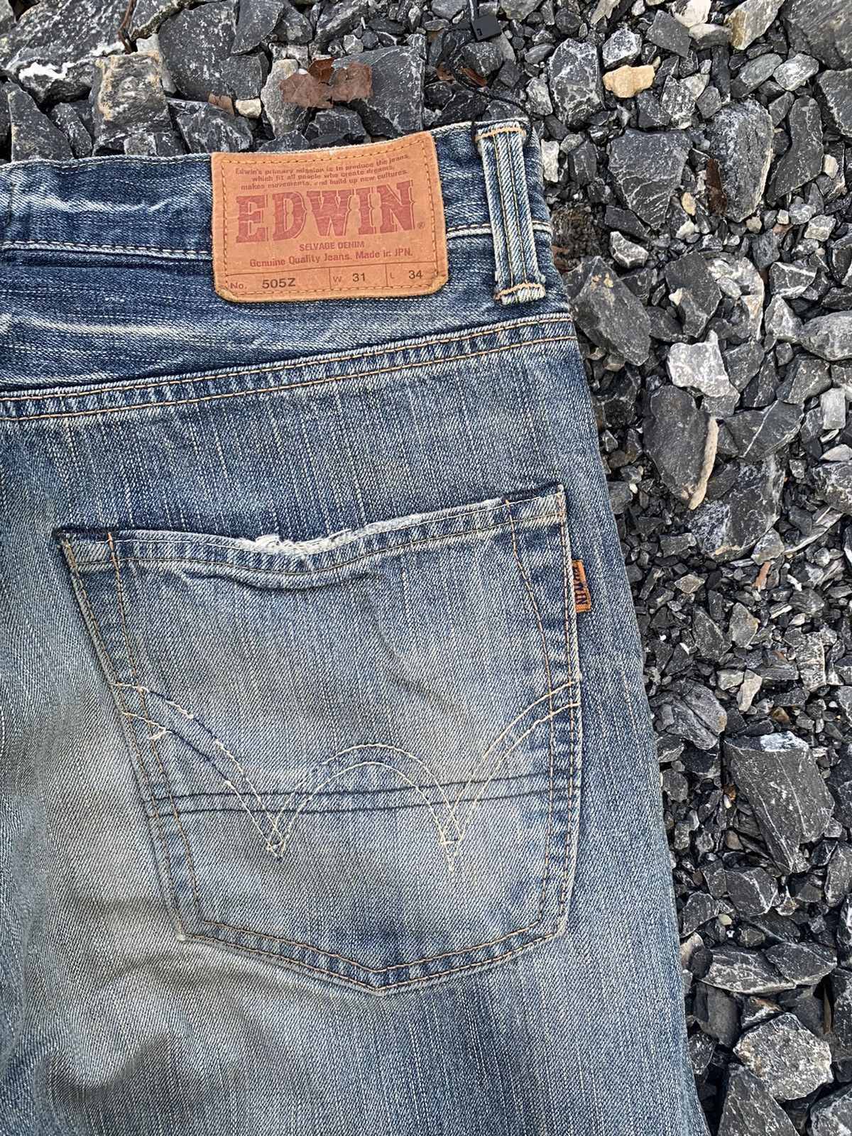 Edwin VINTAGE EDWIN 505Z SELVEDGE RUSTY JAPANESE DISTRESSED DENIM Size US 32 / EU 48 - 14 Thumbnail