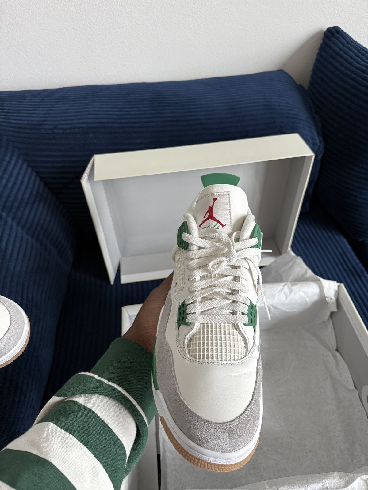 Jordan Brand Jordan x Nike SB Pine Green 4s Size US 12 / EU 45 - 8 Thumbnail