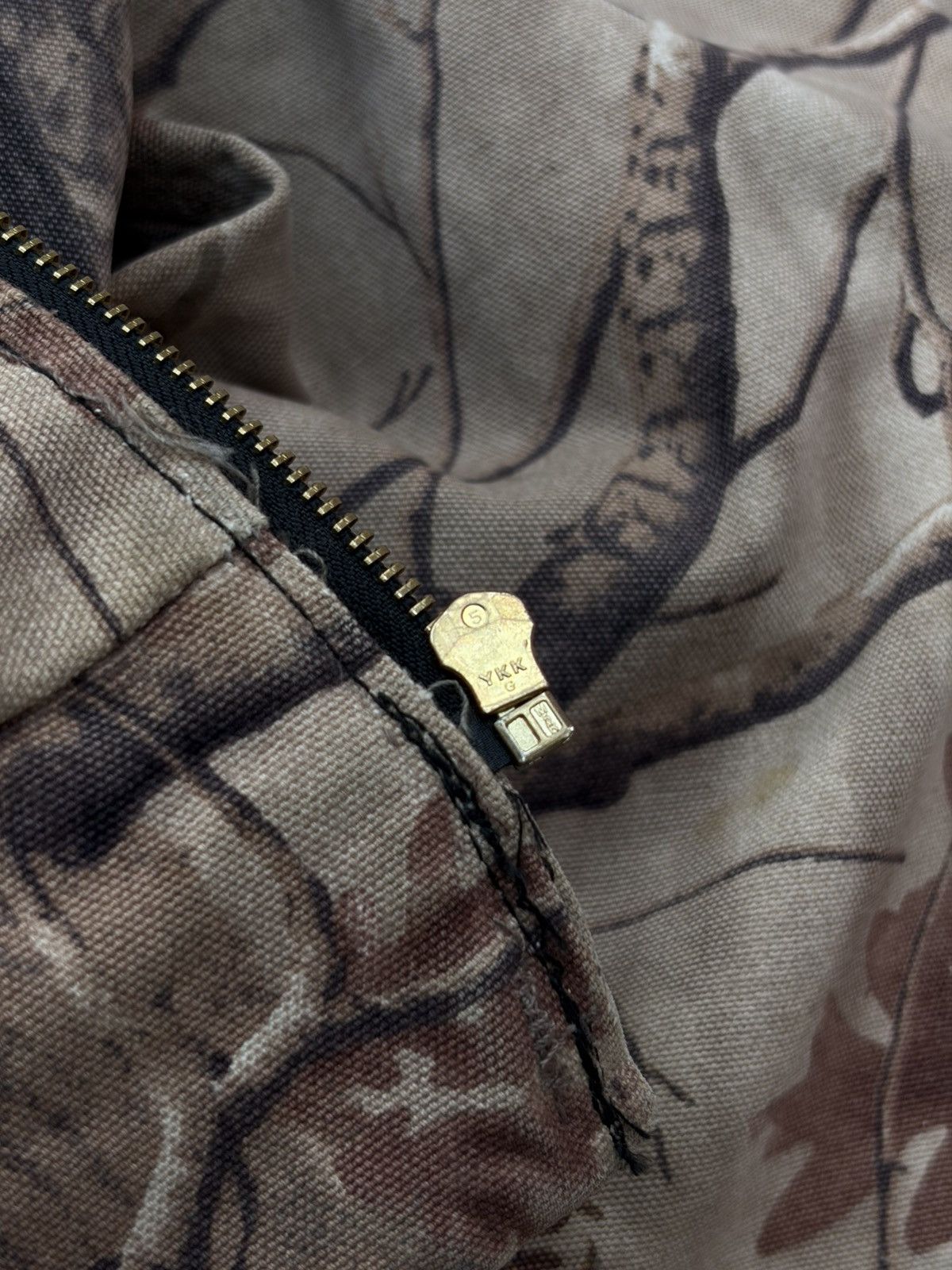 Carhartt Vintage 00s Sunfaded Carhartt X Realtree Active Jacket Size US XL / EU 56 / 4 - 6 Thumbnail