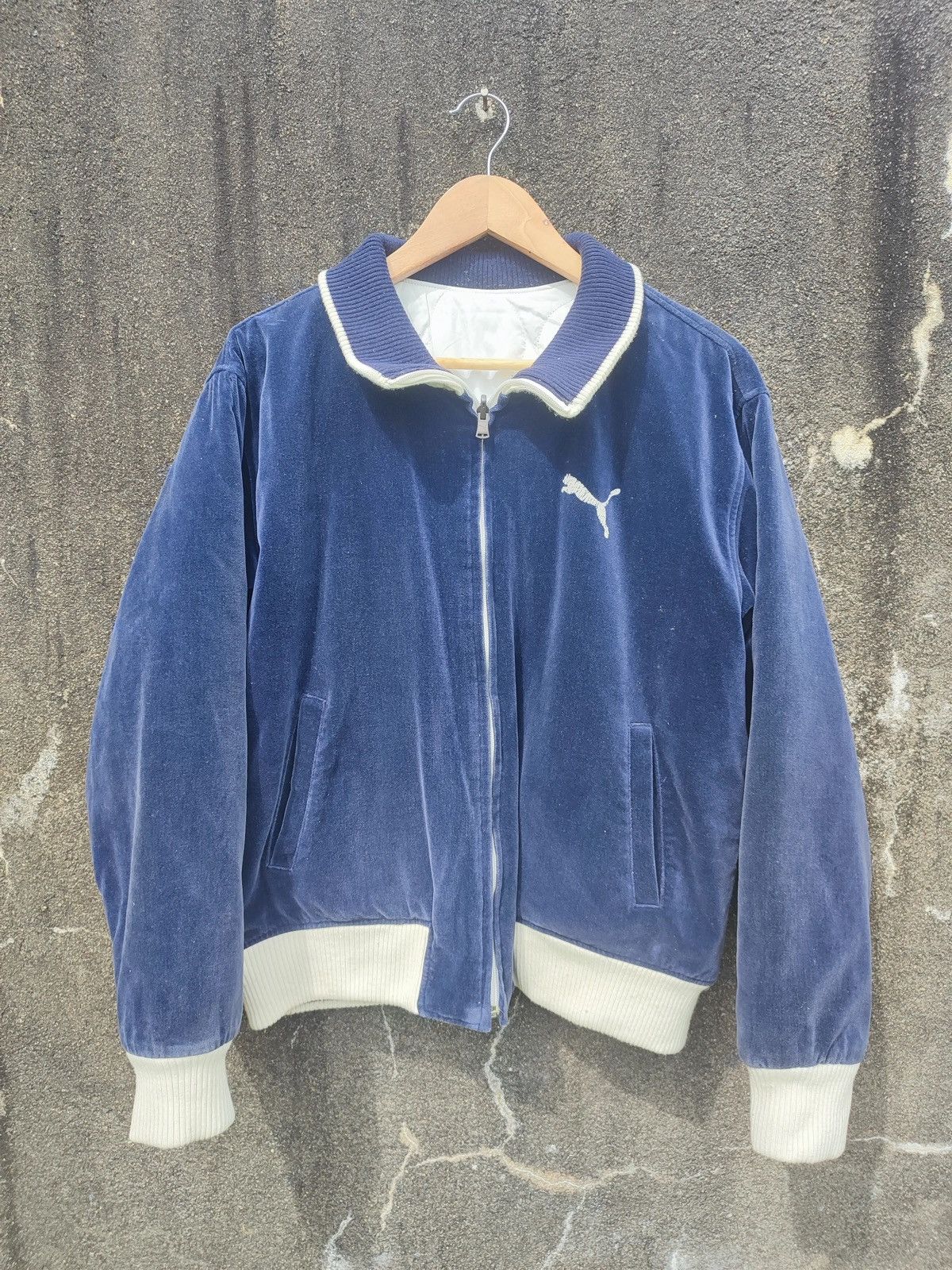Puma × Vintage Vintage Puma Japan Reversible Velour Quilted Bomber Jacket Size US M / EU 48-50 / 2 - 1 Thumbnail