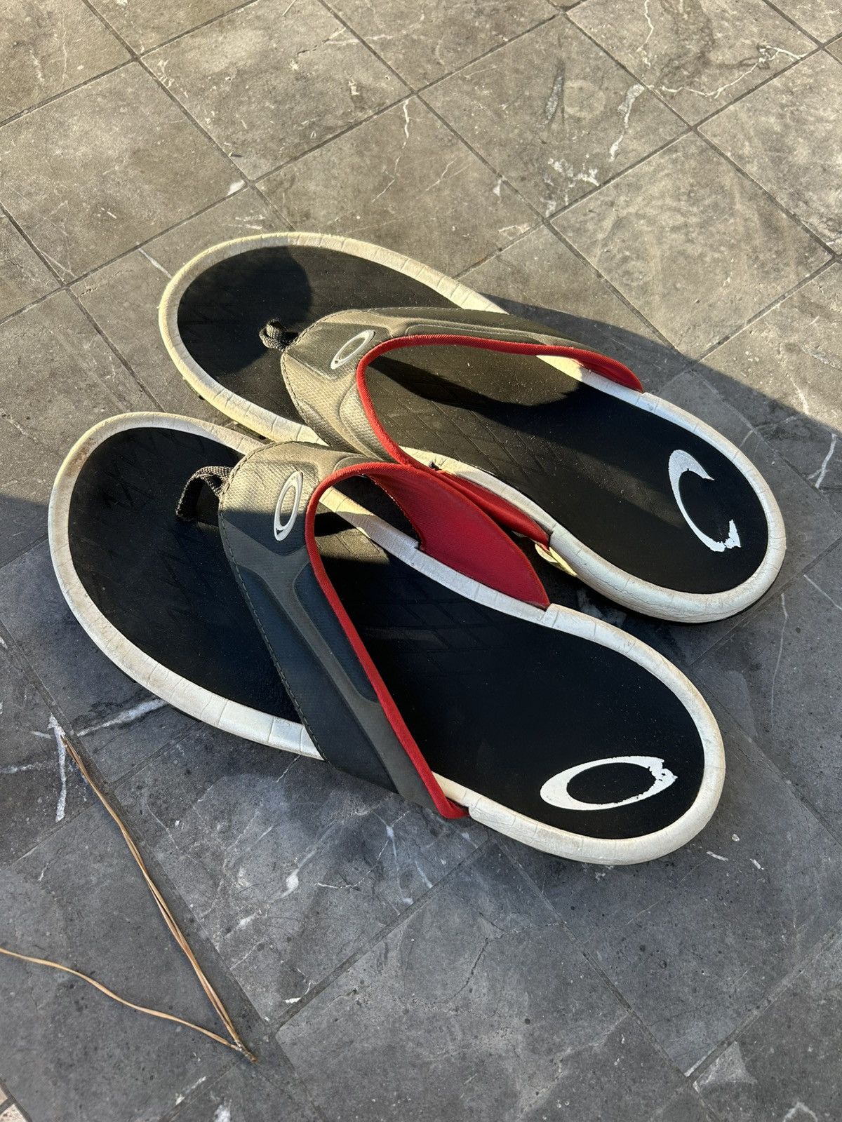 Oakley Oakley Flip Flops Size US 10.5 / EU 43-44 - 2 Thumbnail