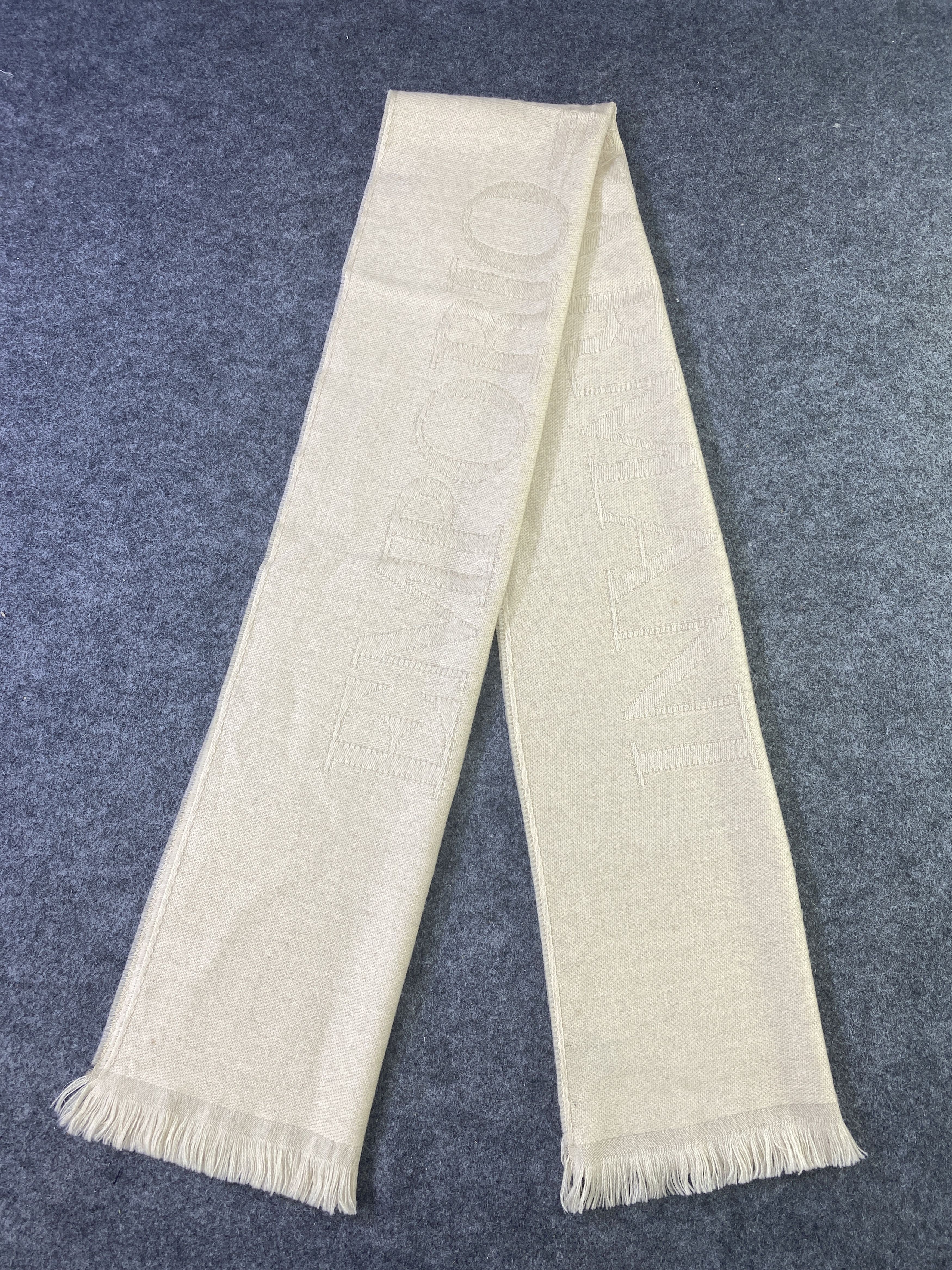 Emporio Armani Emporio Armani Scarf/Muffler/Neckwear -T866 Size ONE SIZE - 5 Thumbnail