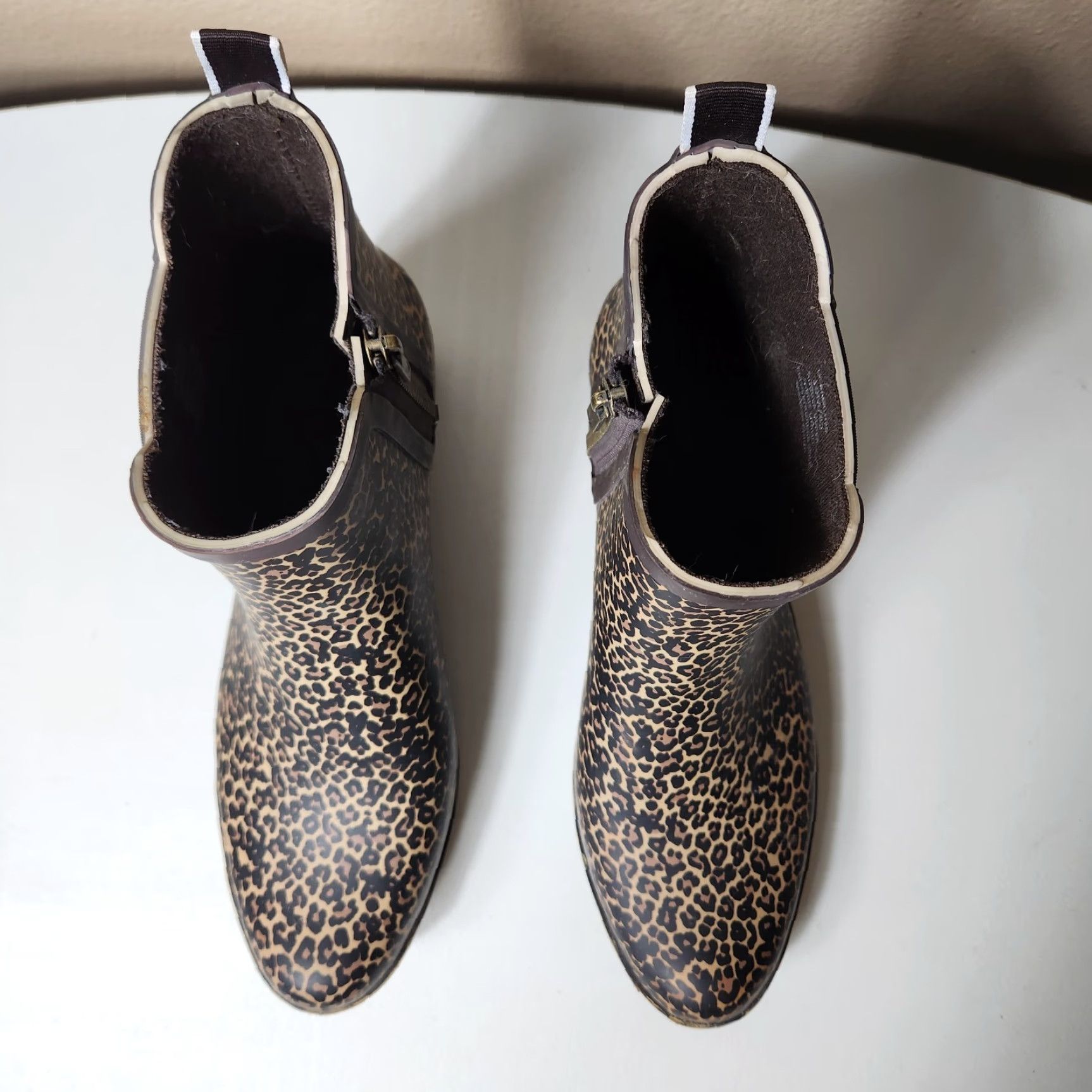 Lucky Brand VINTAGE Lucky Brand Women’s Leopard Basel Rainboot Bootie |10/42| Bootie Women’s Black Tan Brown Waterproof Side Zip Block Heel City Rain Size US 10 / IT 40 - 7 Thumbnail