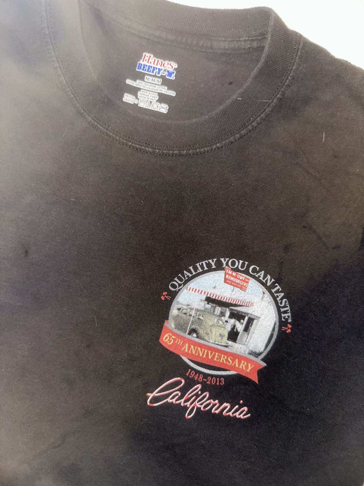 Other IN-N-OUT 65th Anniversary Black Graphic HANES BEEFY T Sz.M Size US M / EU 48-50 / 2 - 2 Thumbnail
