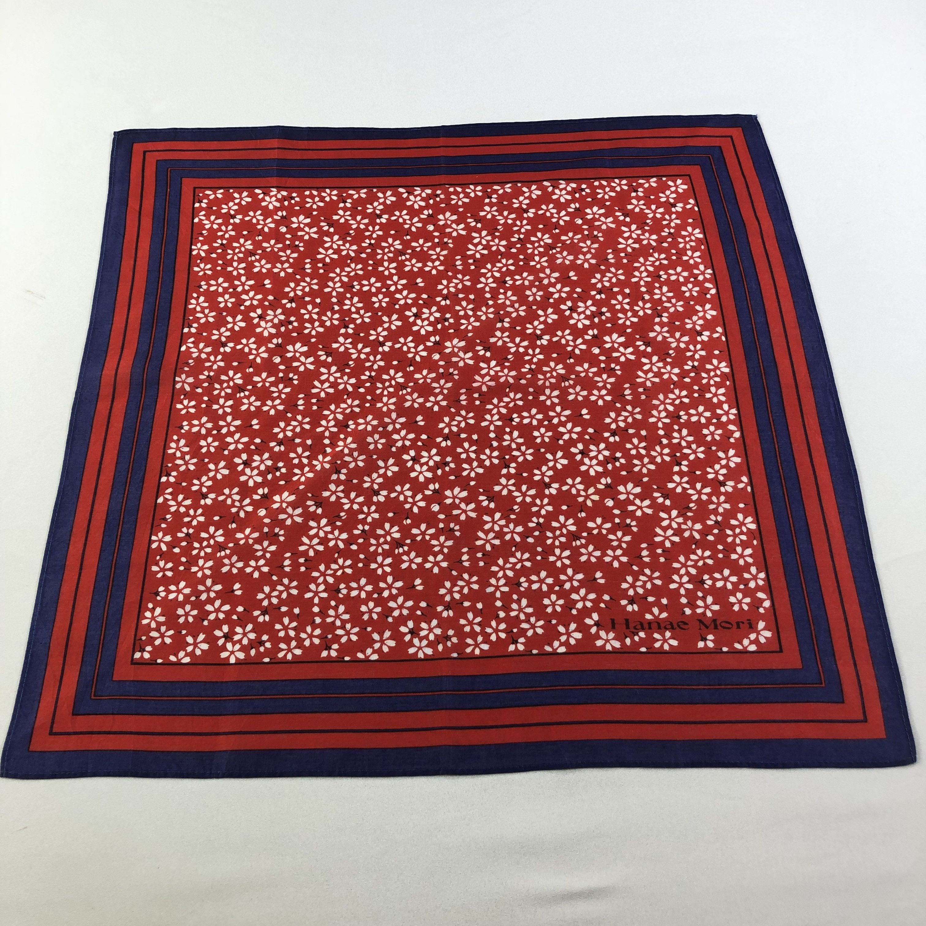 Hanae Mori Hanae Mori Handkerchief Neckerchief Bandana H1530 Size ONE SIZE - 2 Thumbnail