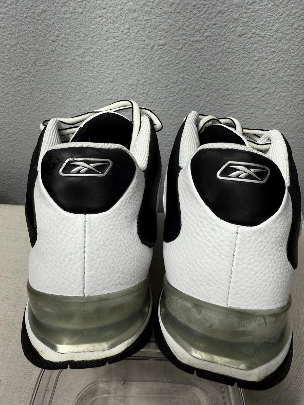Reebok VINTAGE Reebok Men's Midtop Basketball Shoes Size 9 White Size US 9 / EU 42 - 4 Thumbnail