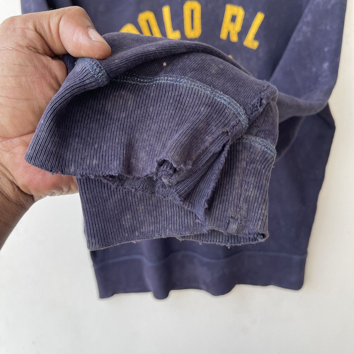 Polo Ralph Lauren Trashed Vintage Polo Sport RL Prep Shield Crest Sweatshirt Size US M / EU 48-50 / 2 - 7 Thumbnail