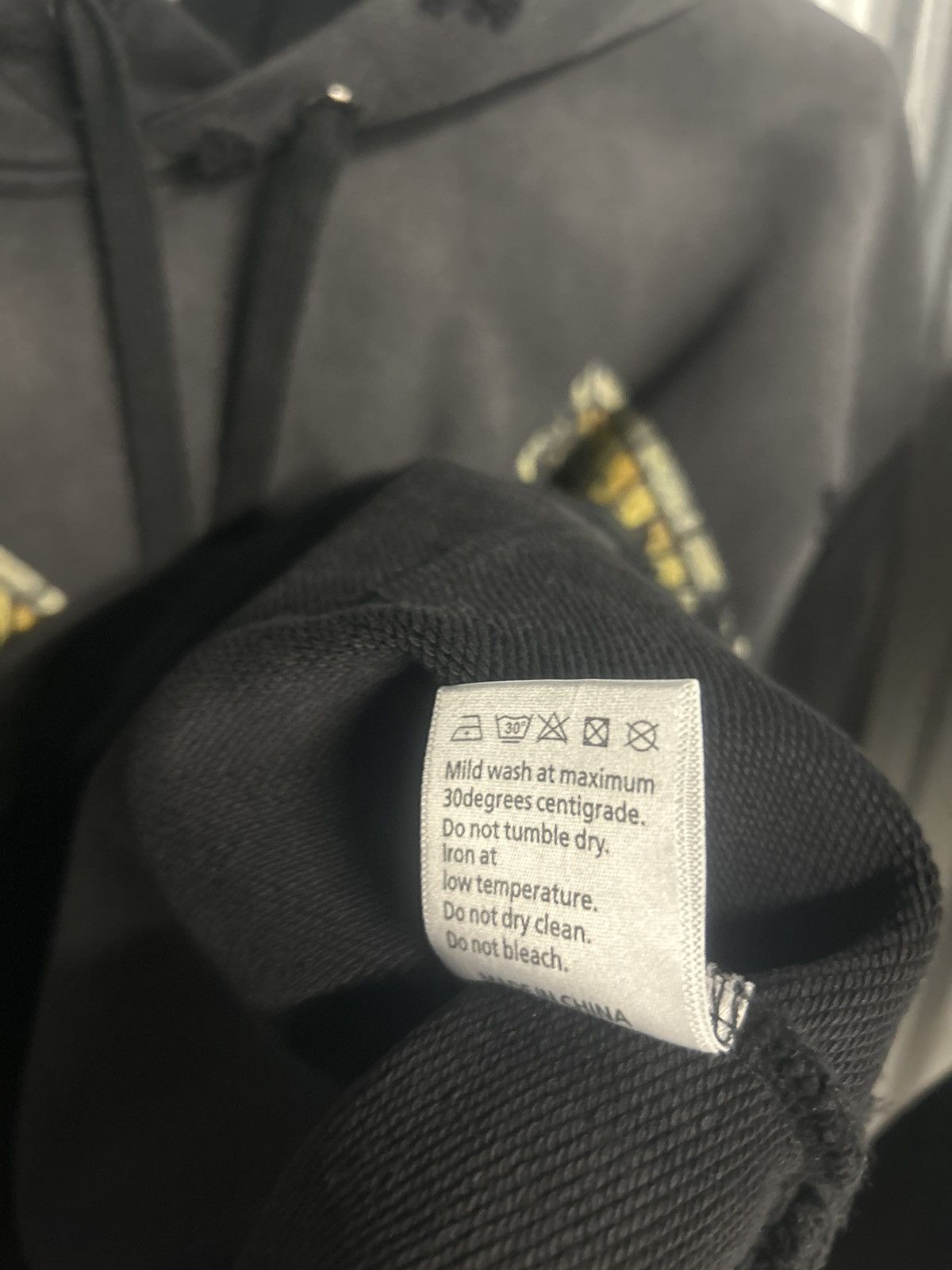 Who Decides War Who Decides War Black Faded Pullover Hoodie X-Small New Size US XS / EU 42 / 0 - 7 Thumbnail